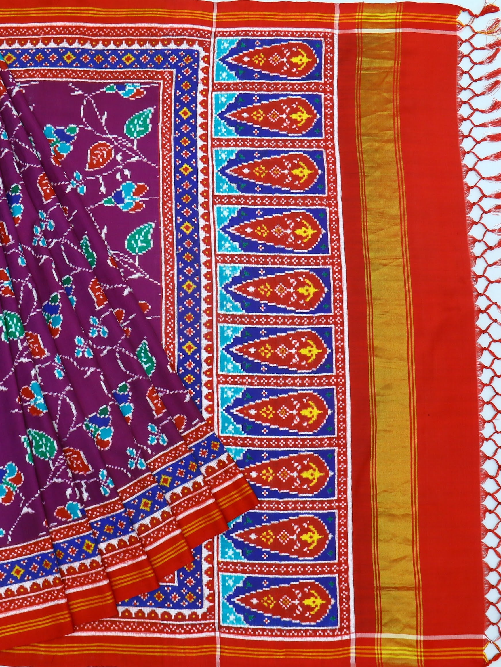 Regal Plum and Vermilion: Handwoven Patan Patola Double Ikat Silk Saree
