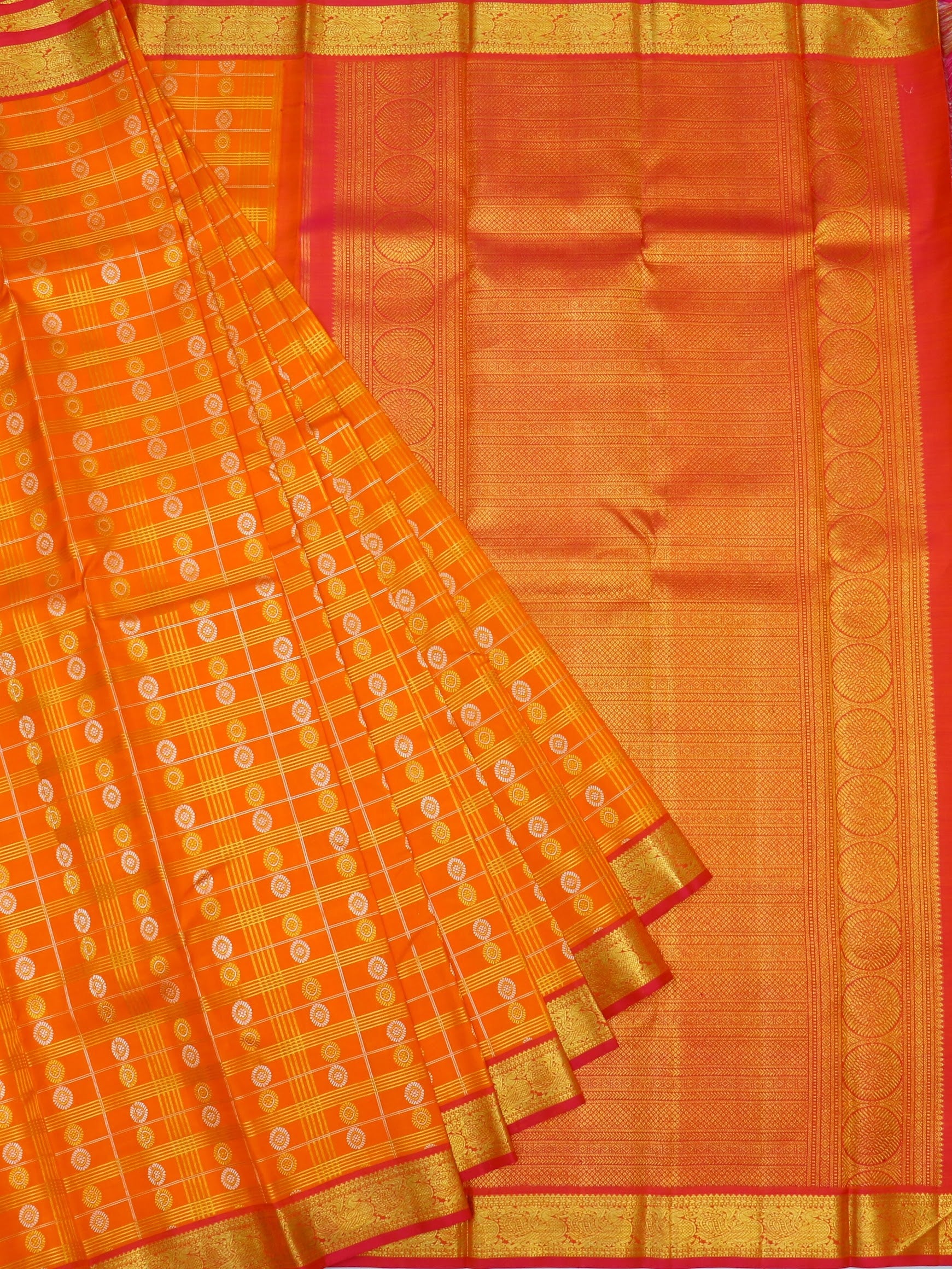 Radiant Sunshine: Traditional Kanjeevaram Silk Saree