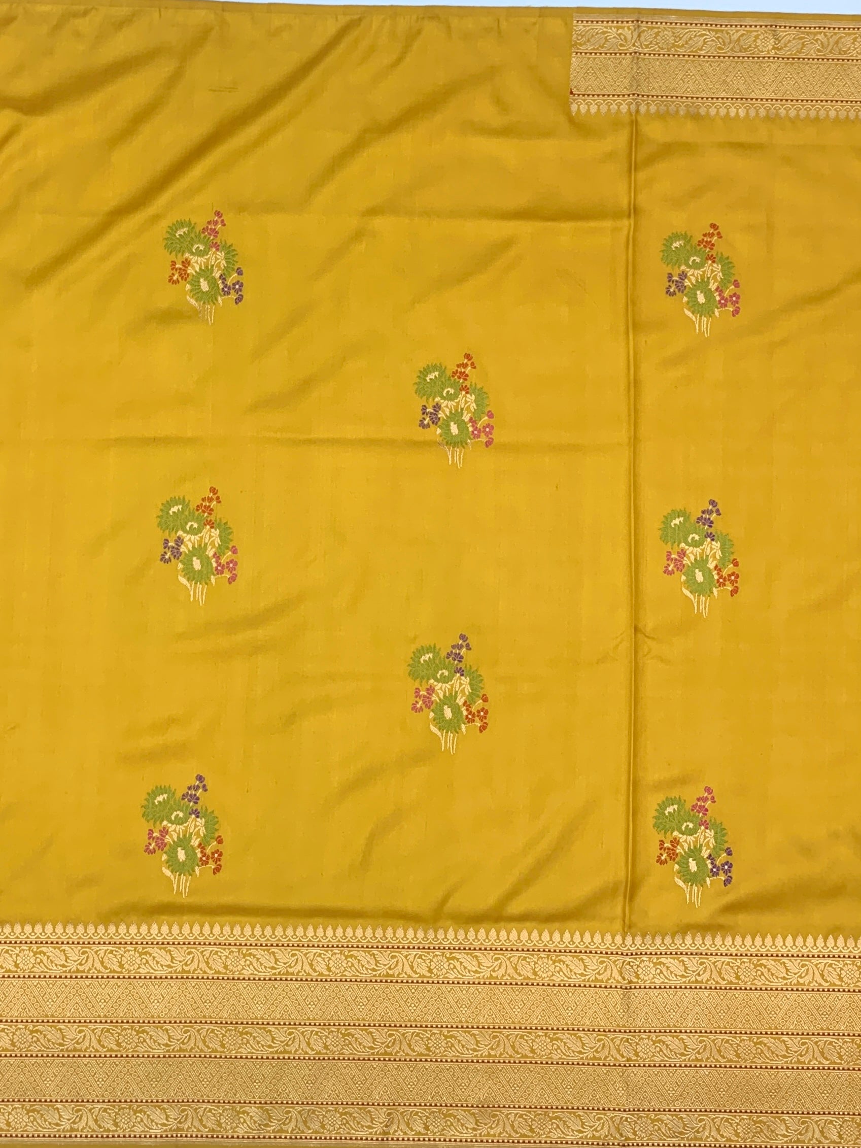 Exquisite Mustard Yellow Banarasi Silk Saree