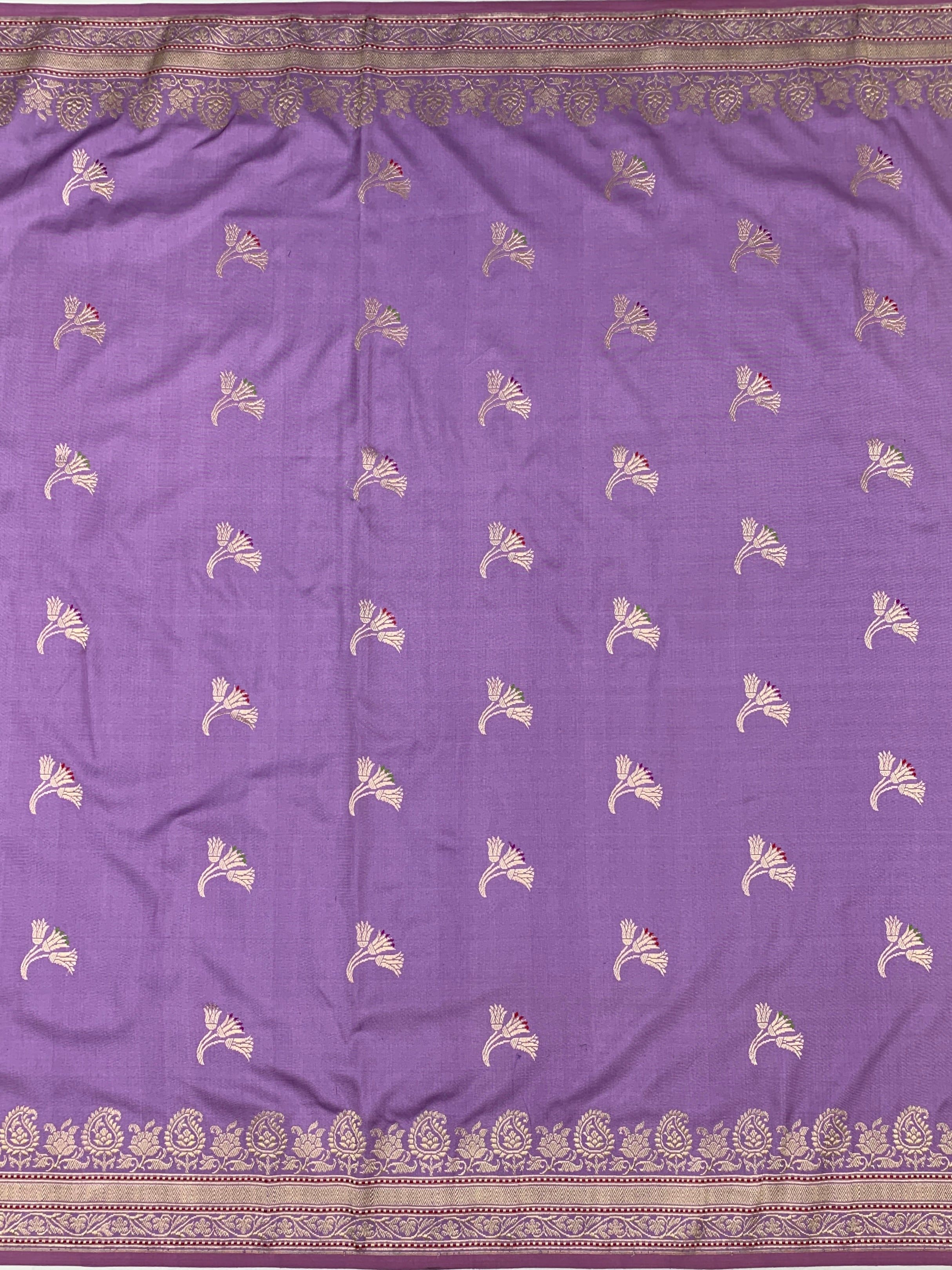 Exquisite Lavender-Mauve Banarasi Silk Saree