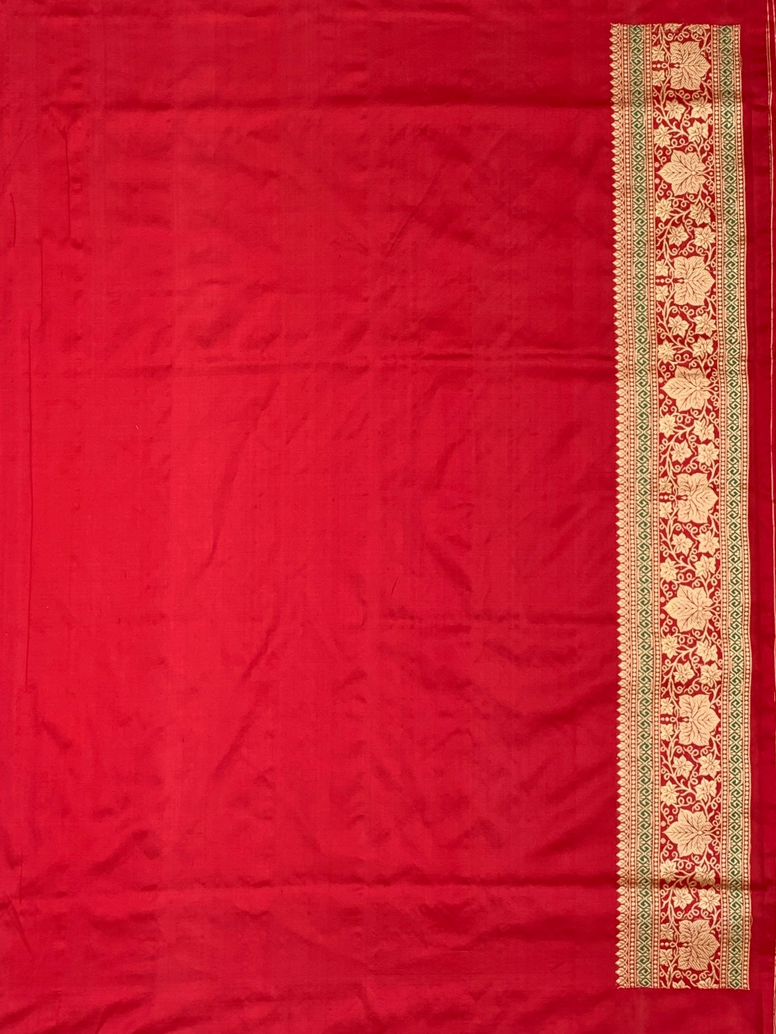 Heritage Crimson Banarasi Silk Saree with Chinar Leaf Motifs