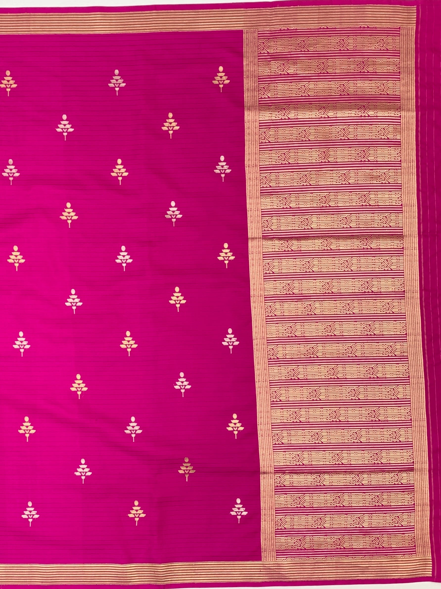 Vibrant Rani Pink Banarasi Silk Saree with Geometric Leaf Motifs