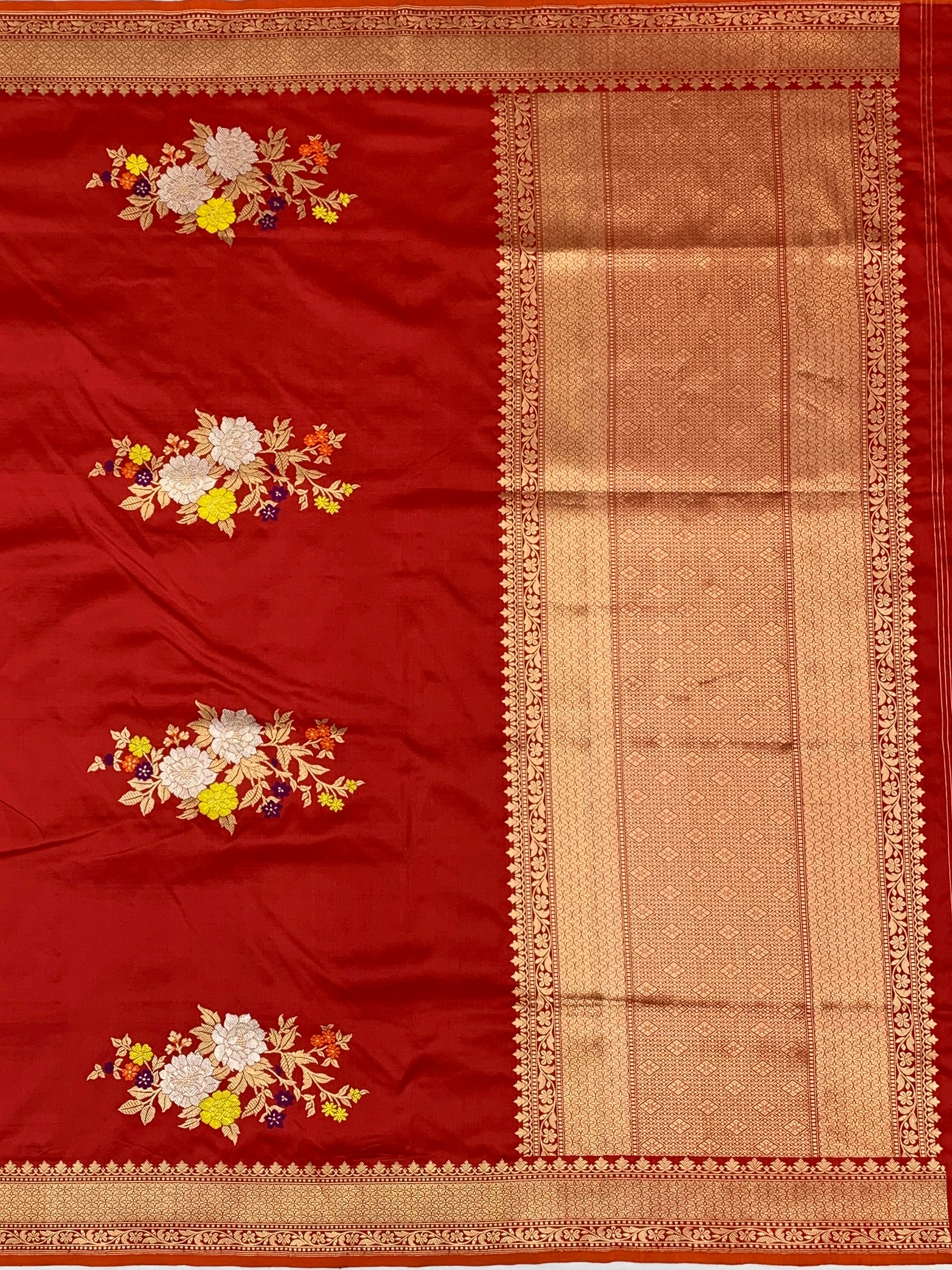 Serene Pastel Blue Banarasi Silk Saree with All-Over Floral Jal