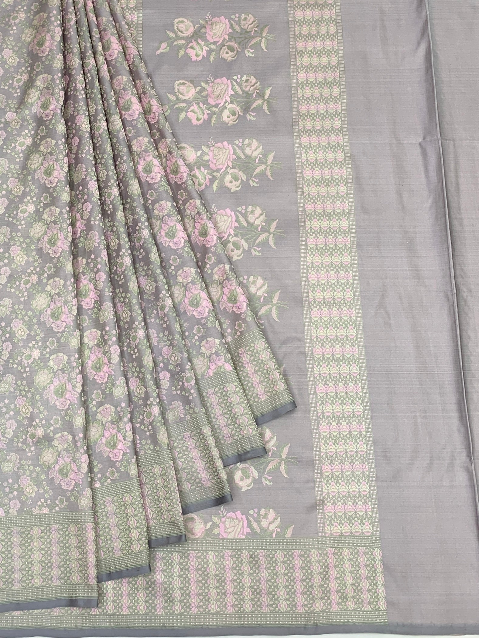 Exquisite Slate Grey Tanchoi Banarasi Silk Saree