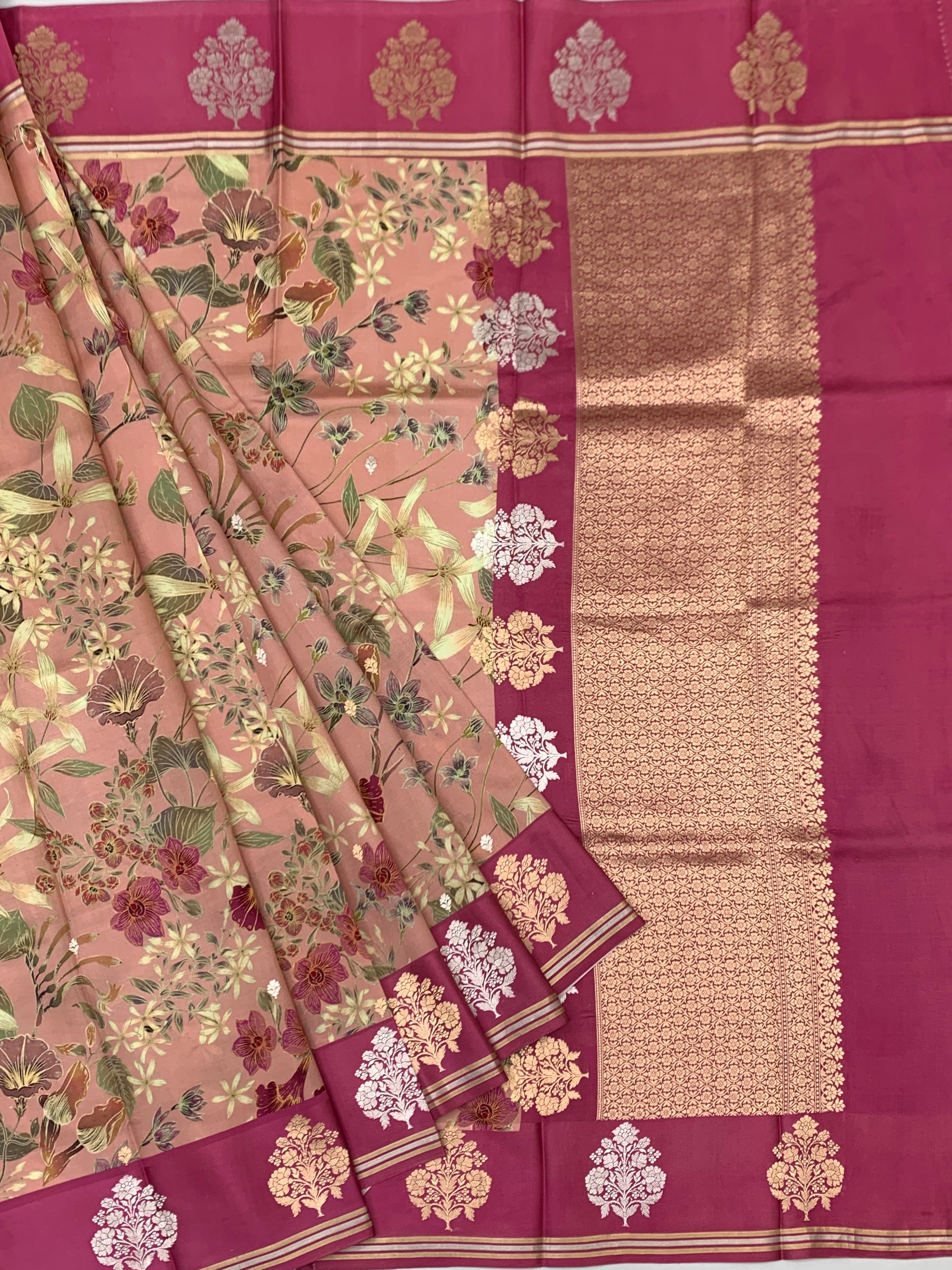 Floral Elegance: Printed Raw Mango Silk Saree