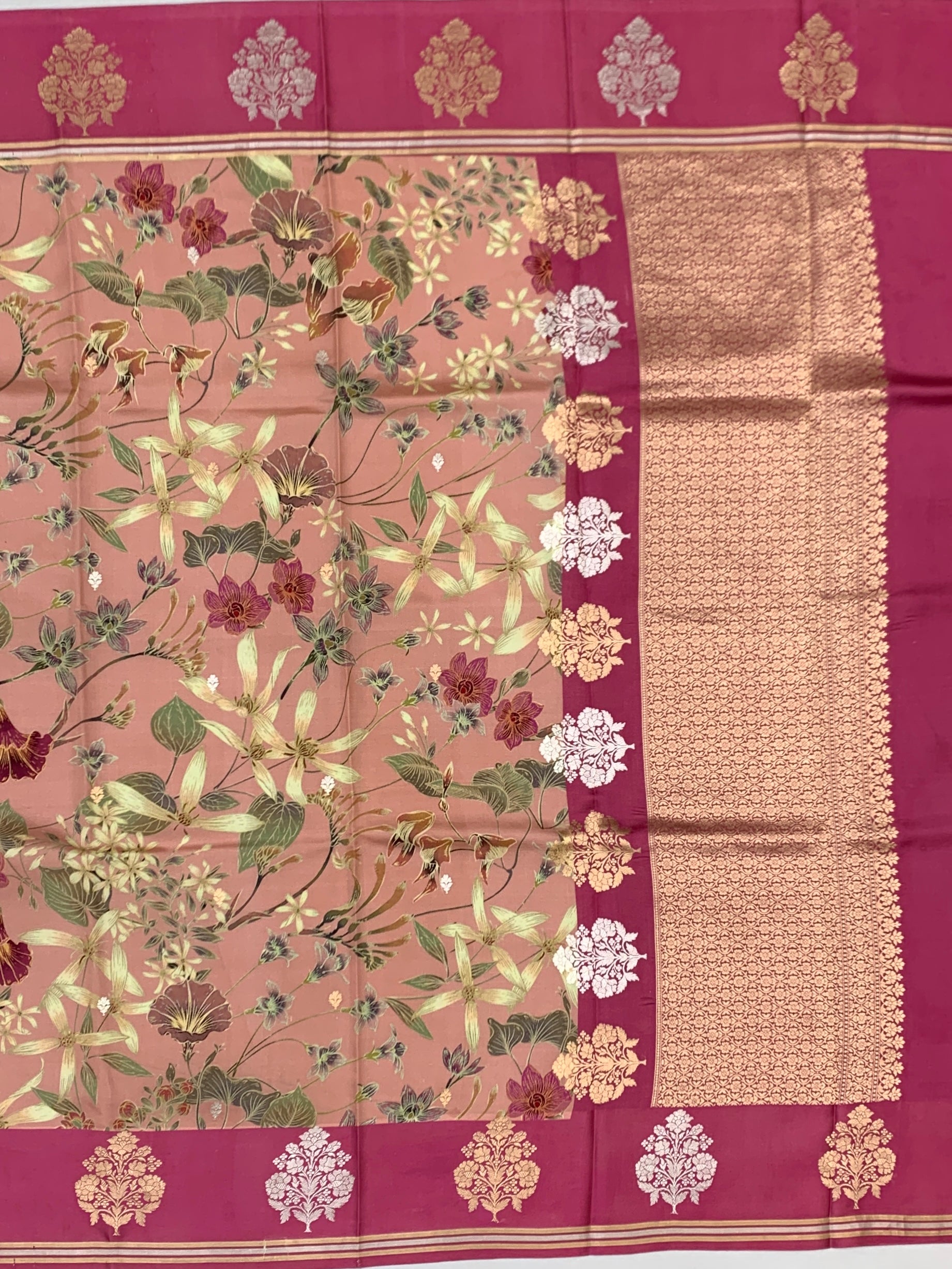Floral Elegance: Printed Raw Mango Silk Saree