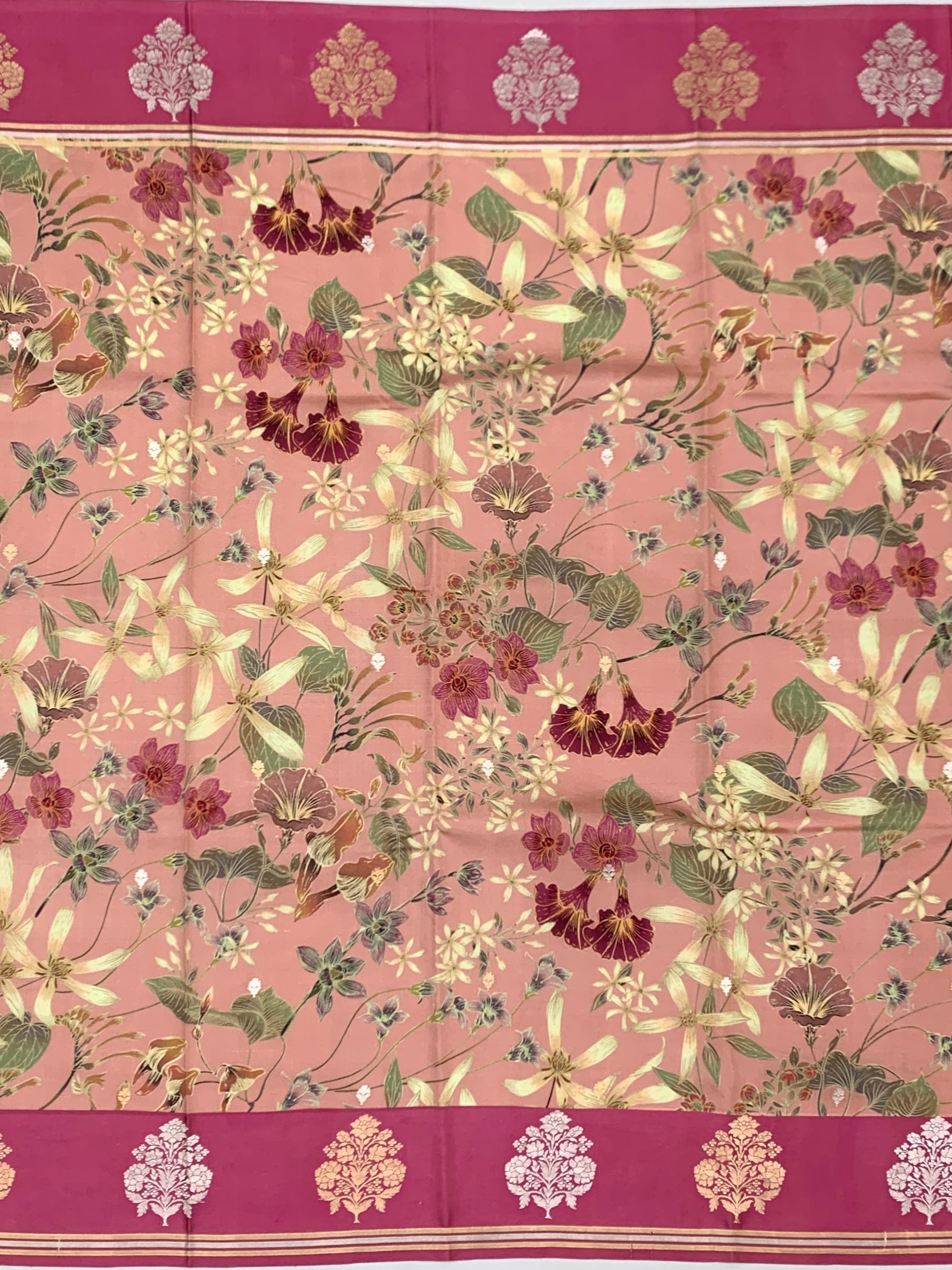 Floral Elegance: Printed Raw Mango Silk Saree