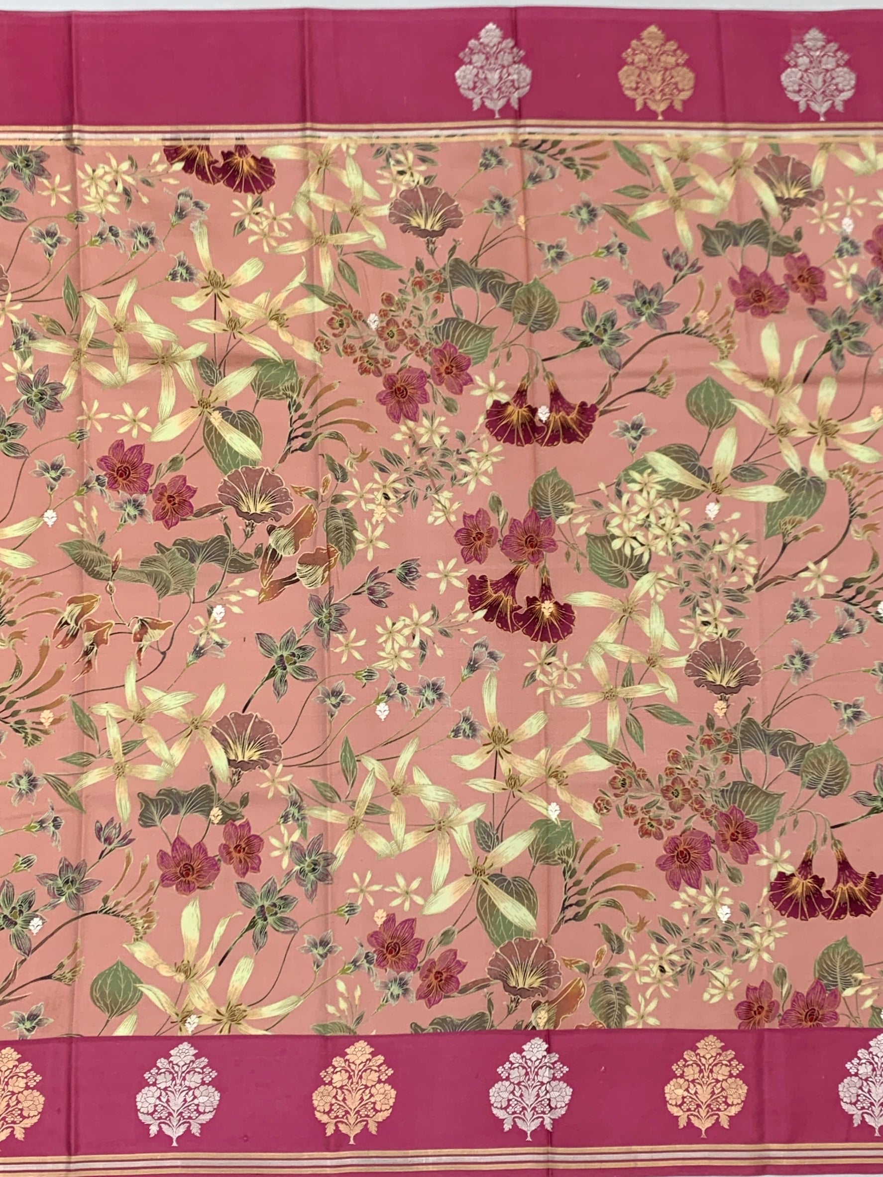 Floral Elegance: Printed Raw Mango Silk Saree
