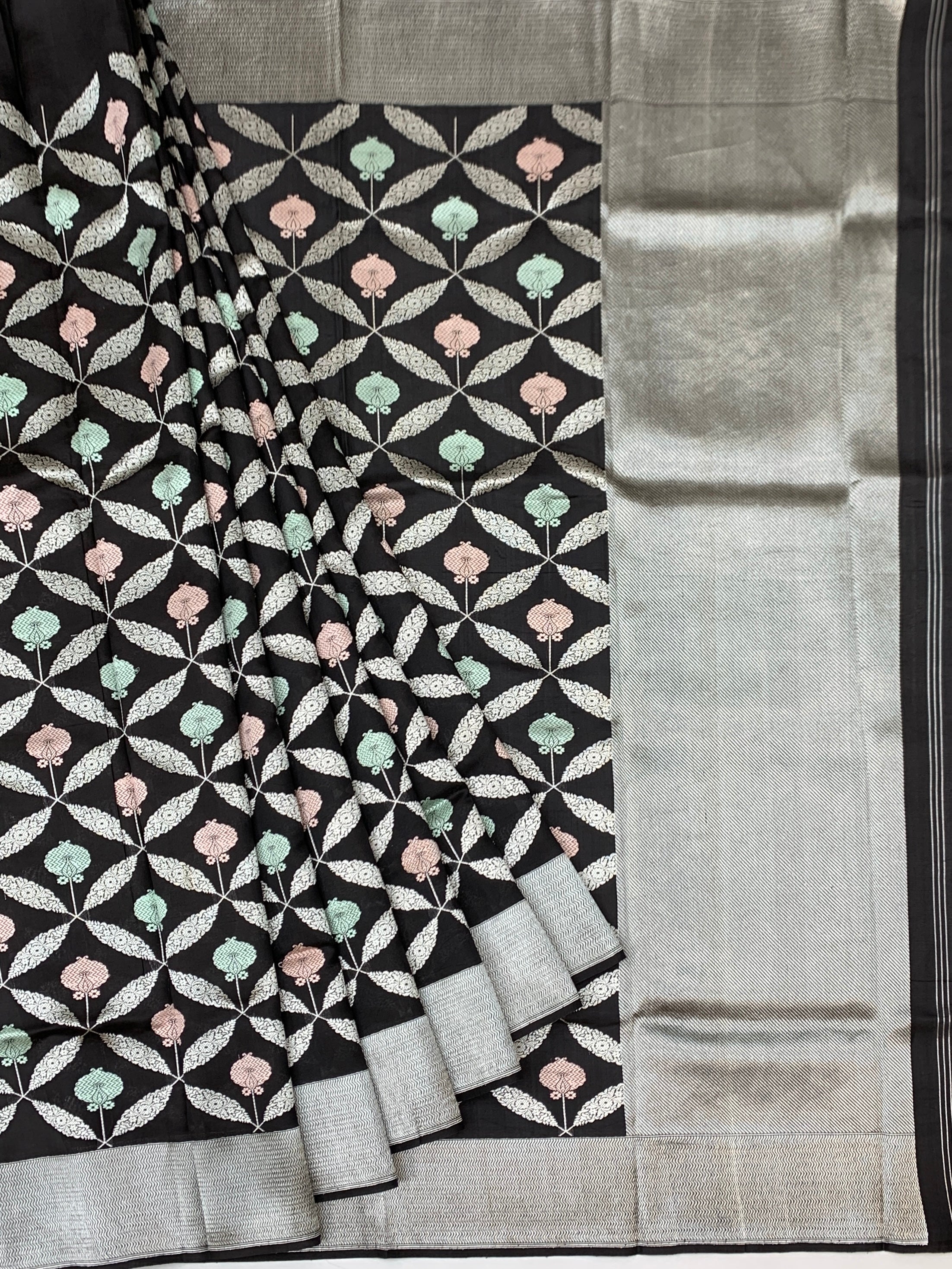 Midnight Bloom: Handcrafted Black Chanderi Silk Saree