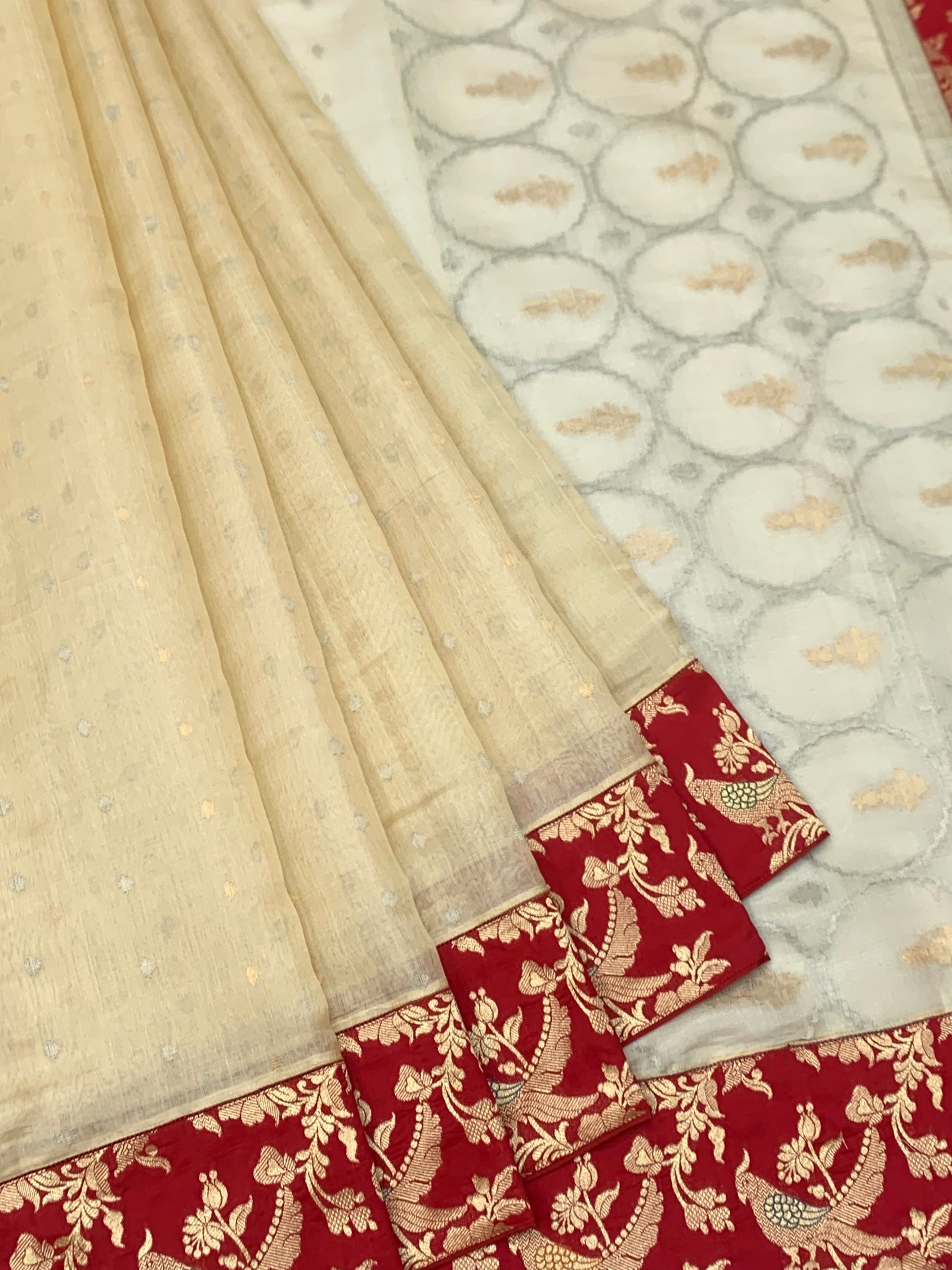 Cream Fusion Chanderi Silk Saree with Red Banarasi Brocade Border