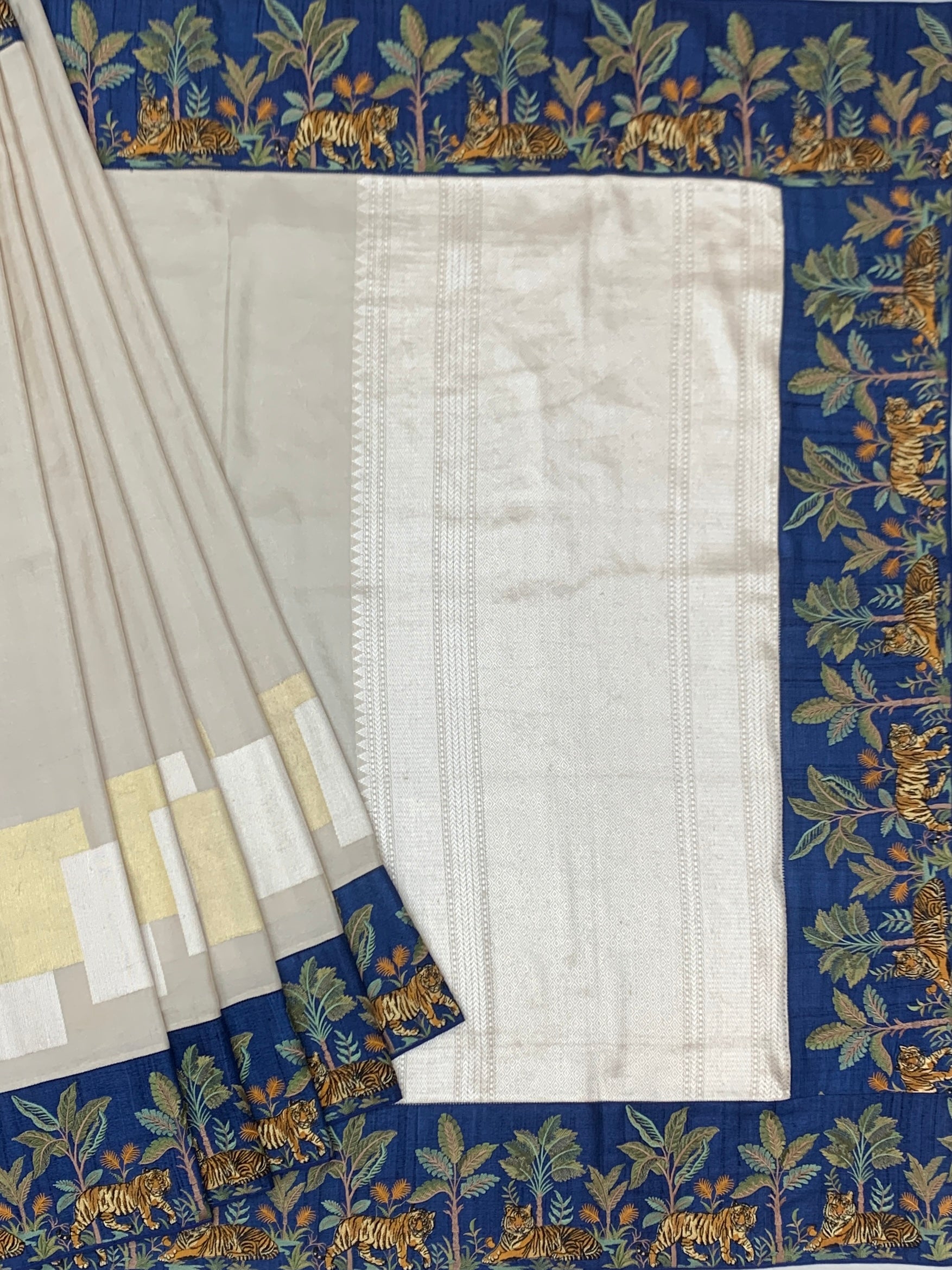 Majestic Wilderness: Fusion Tissue Banarasi Saree with Embroidered Border