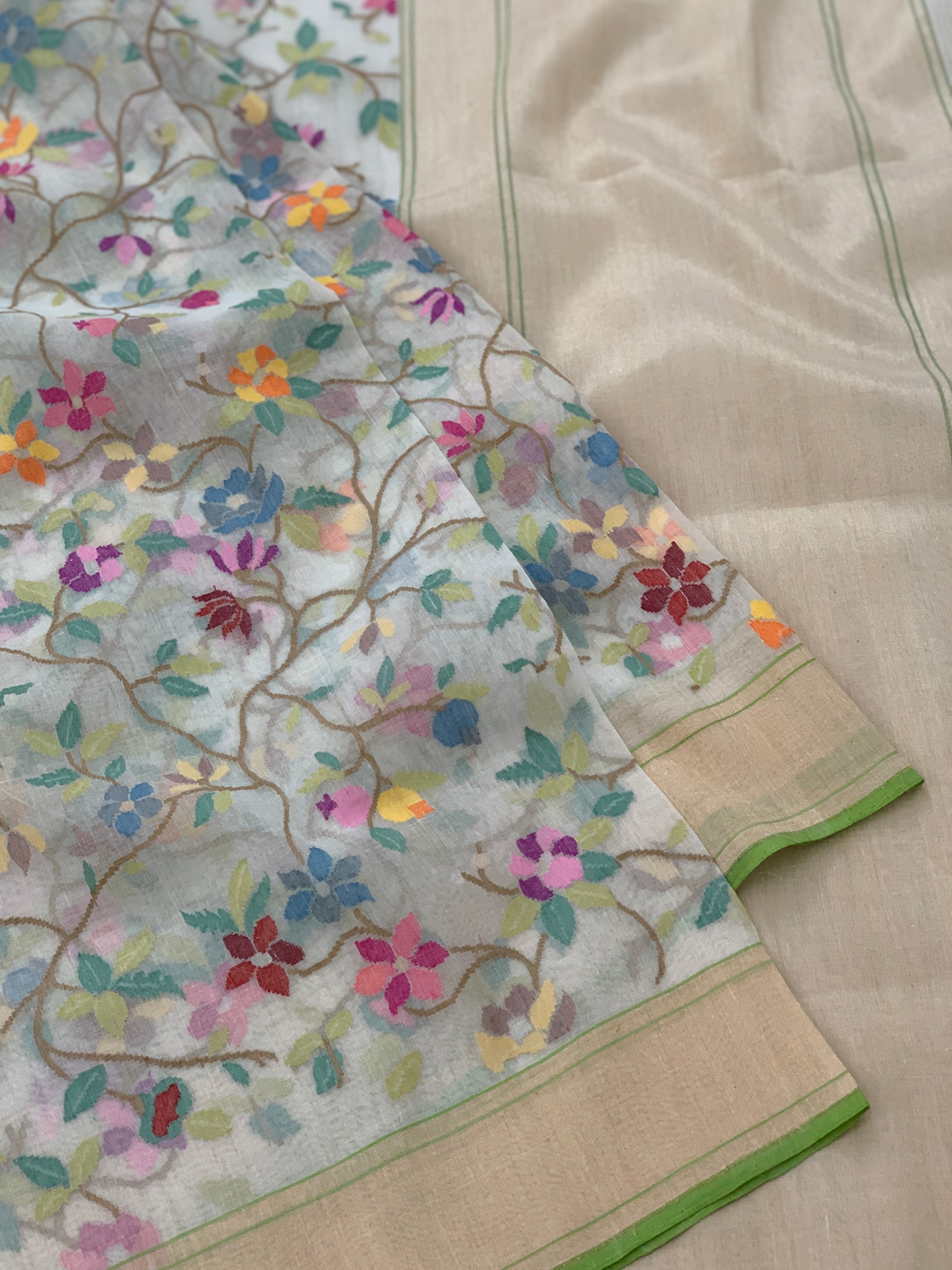 Jamdani Saree
