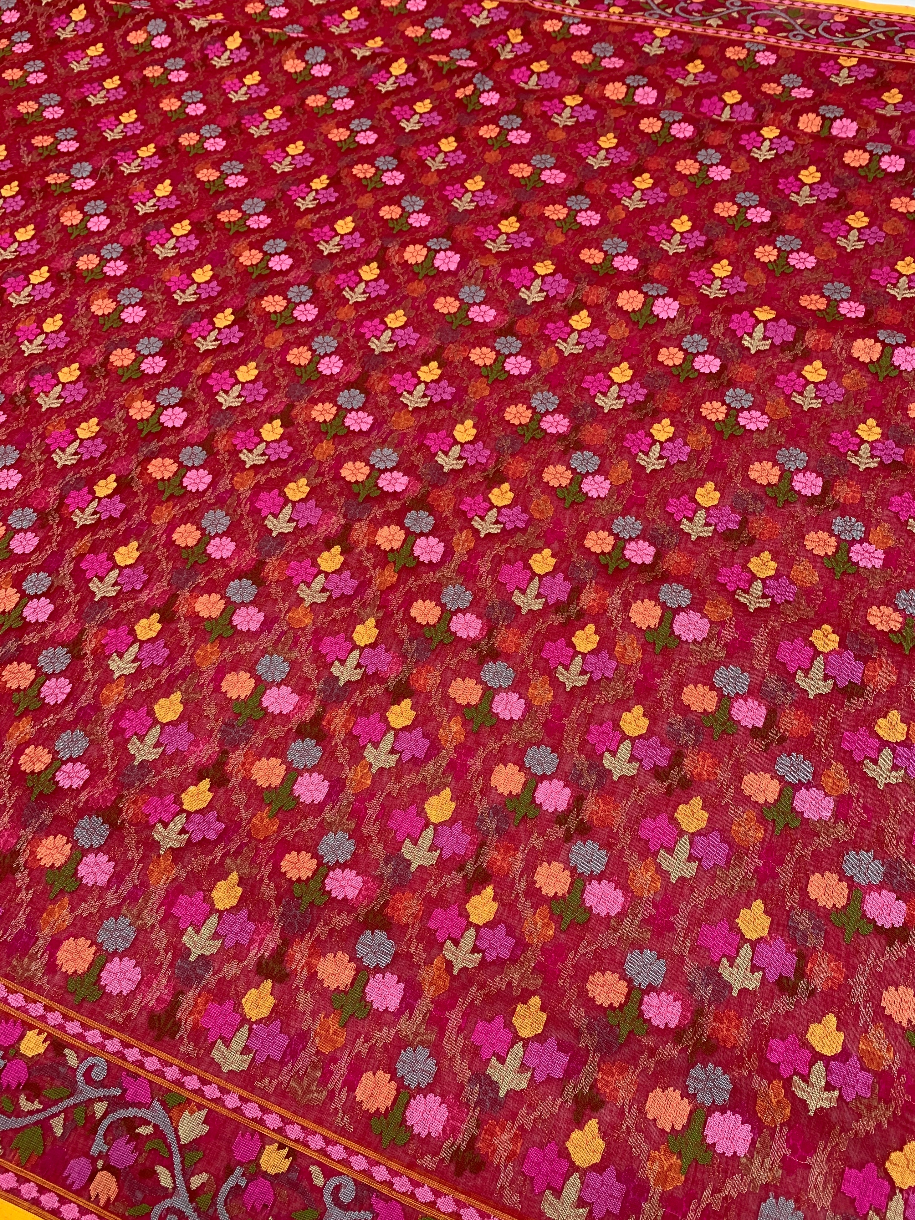 Jamdani Saree