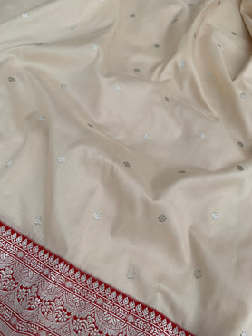 Banarasi kadwa Weave Silk Saree Cream In Colour