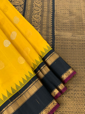 Gadwal Pattu Saree Yellow In Colour