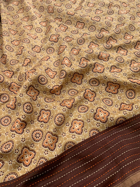 Cotton Prints Saree Beige In Colour