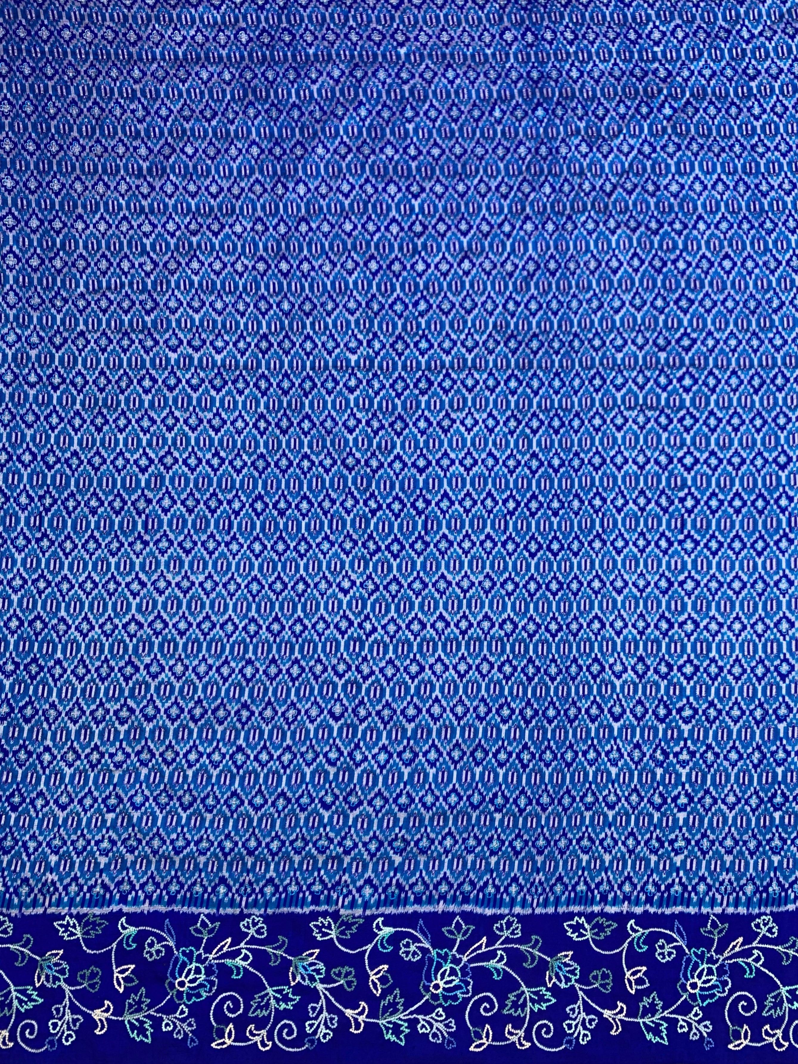 French-Knot Patola Saree