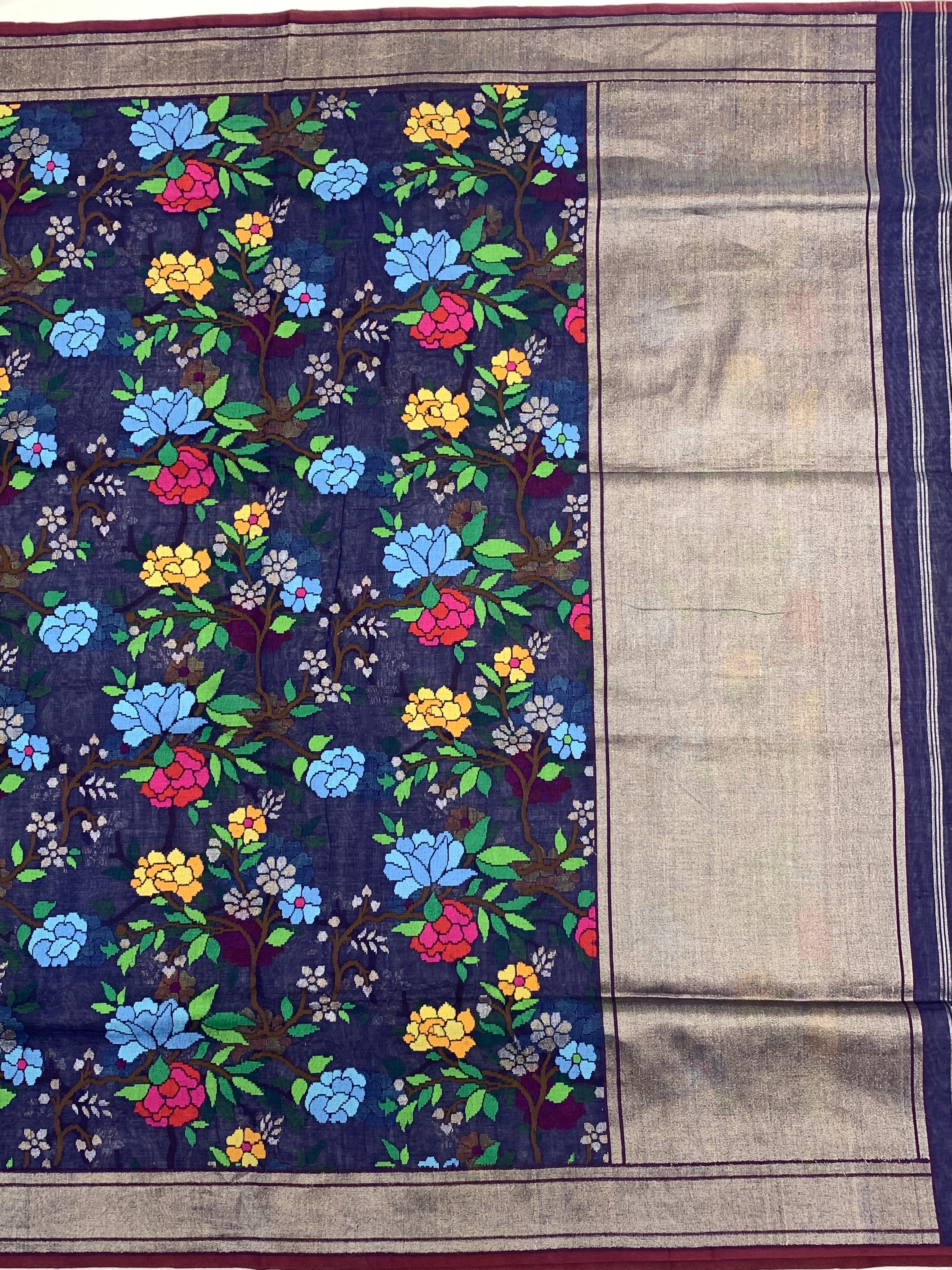 Jamdani Saree