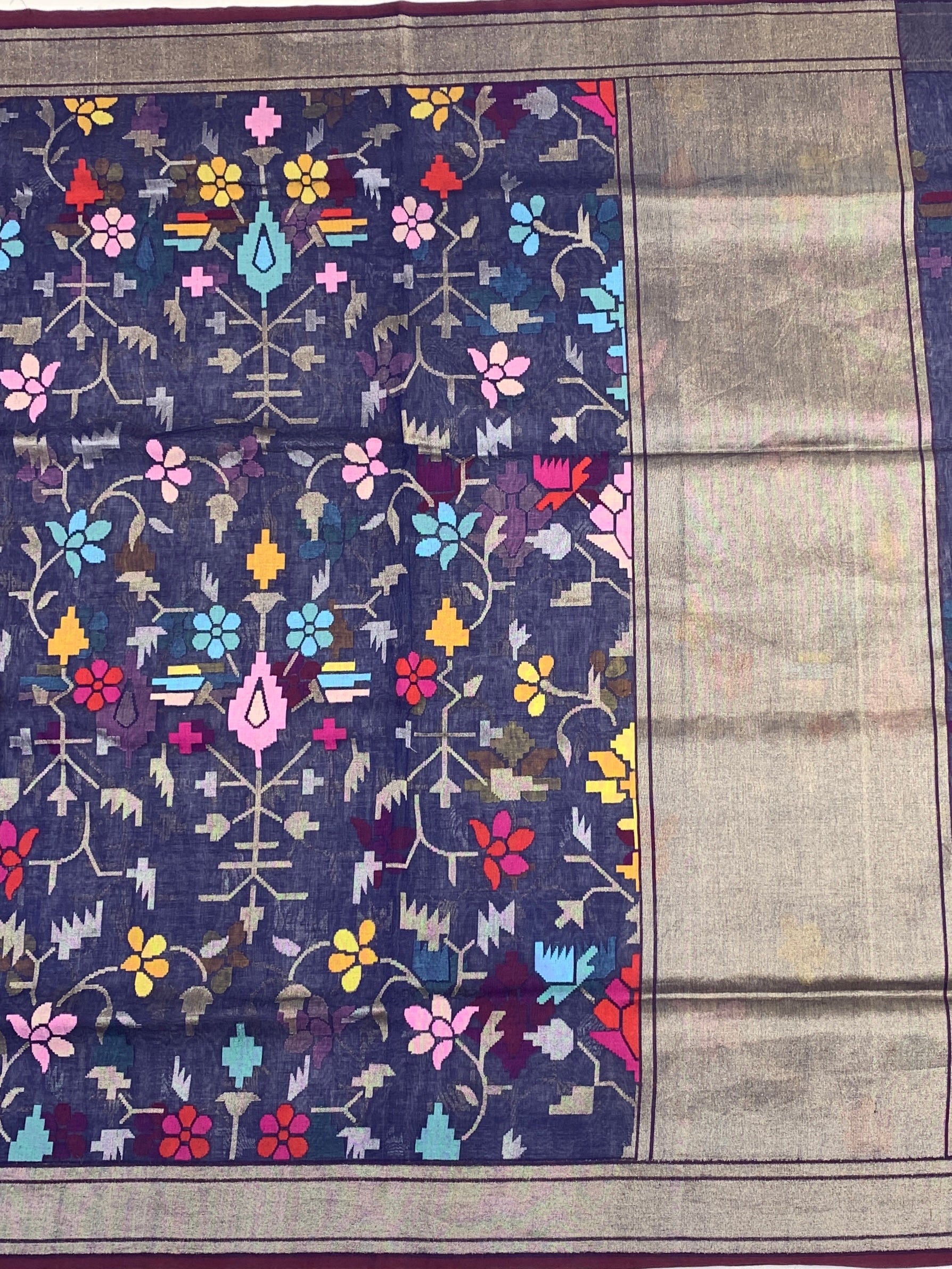 Jamdani Saree