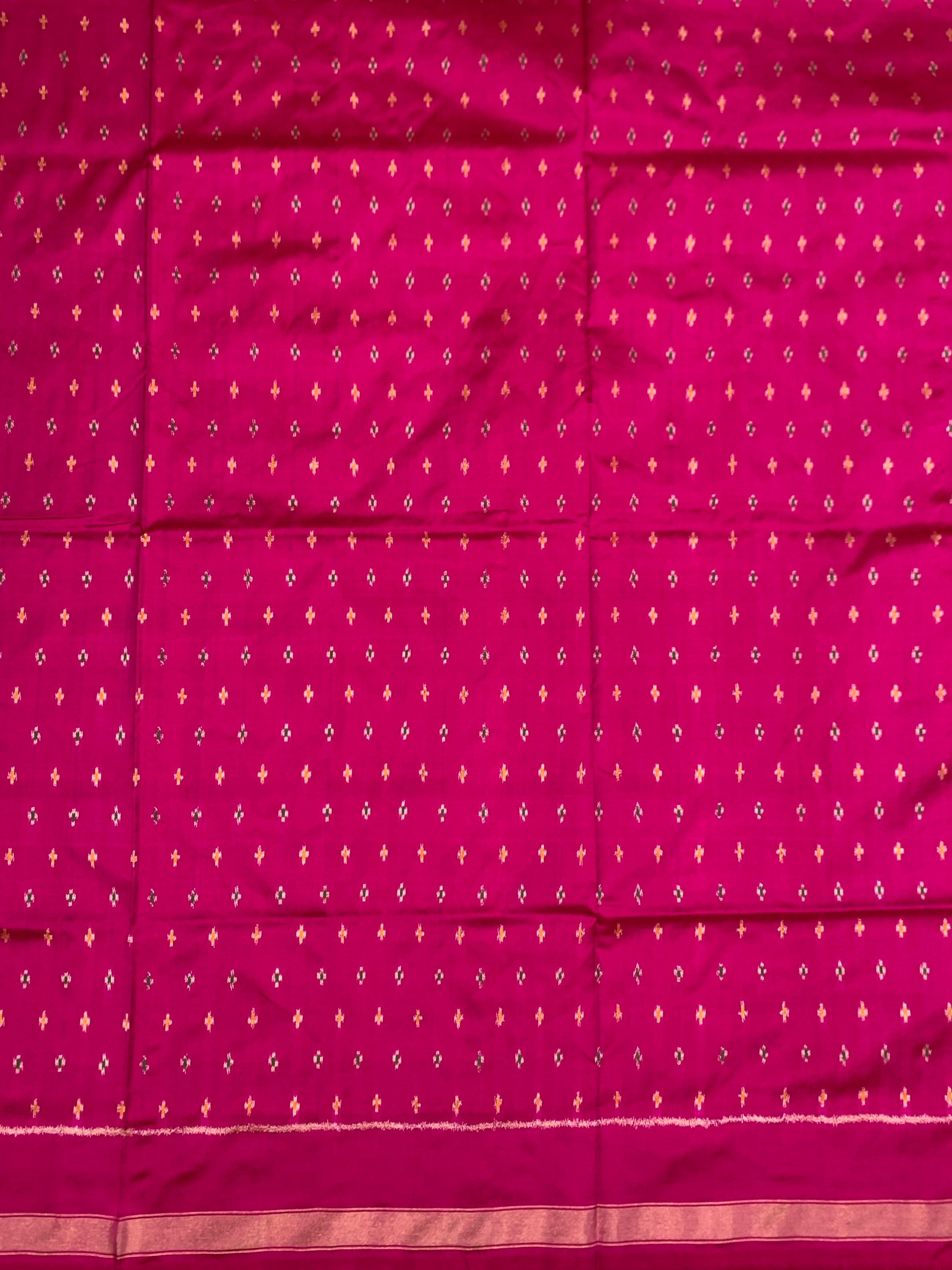 Exquisite Purple & Magenta Ikat Silk Saree