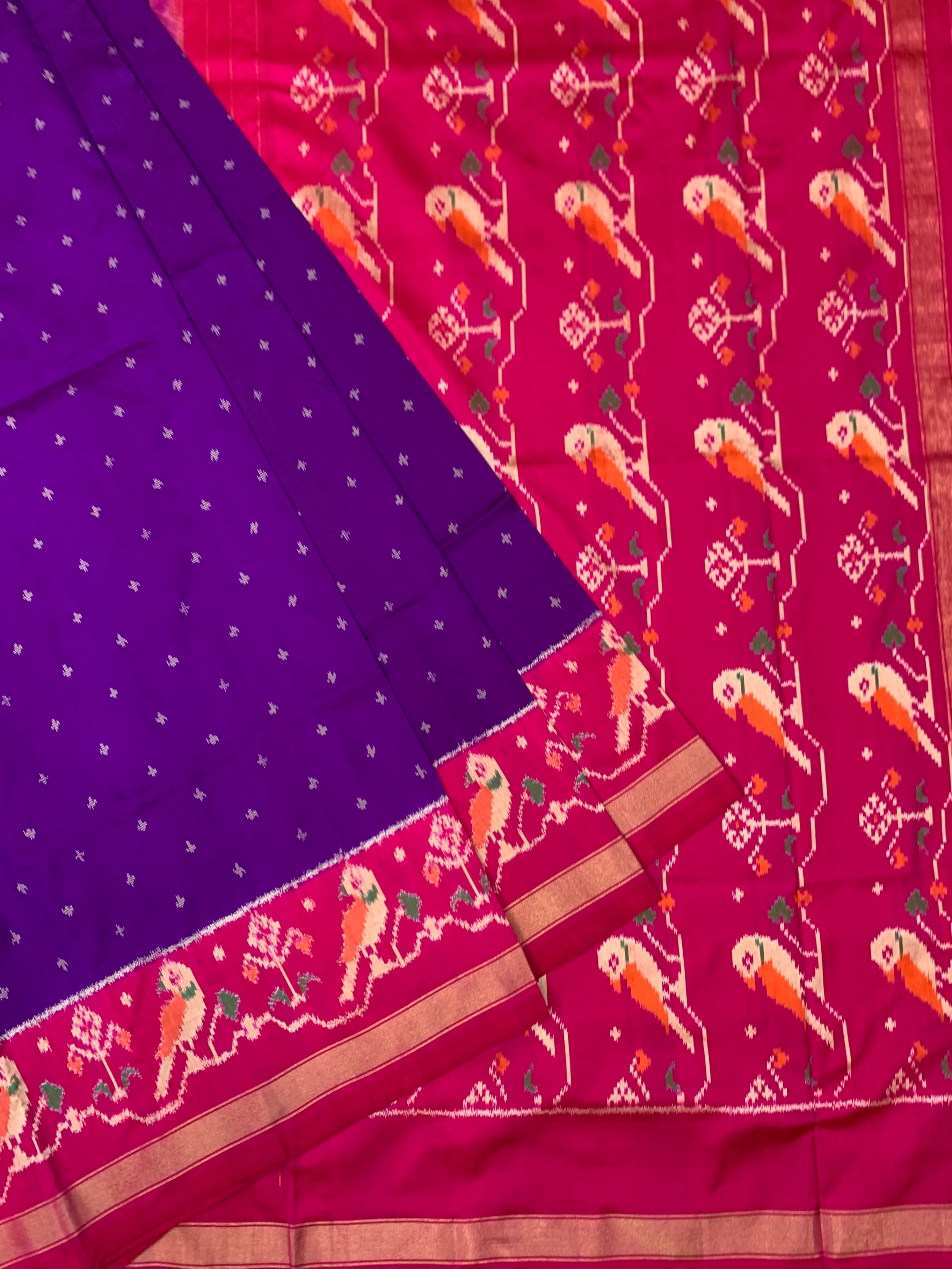 Exquisite Purple & Magenta Ikat Silk Saree