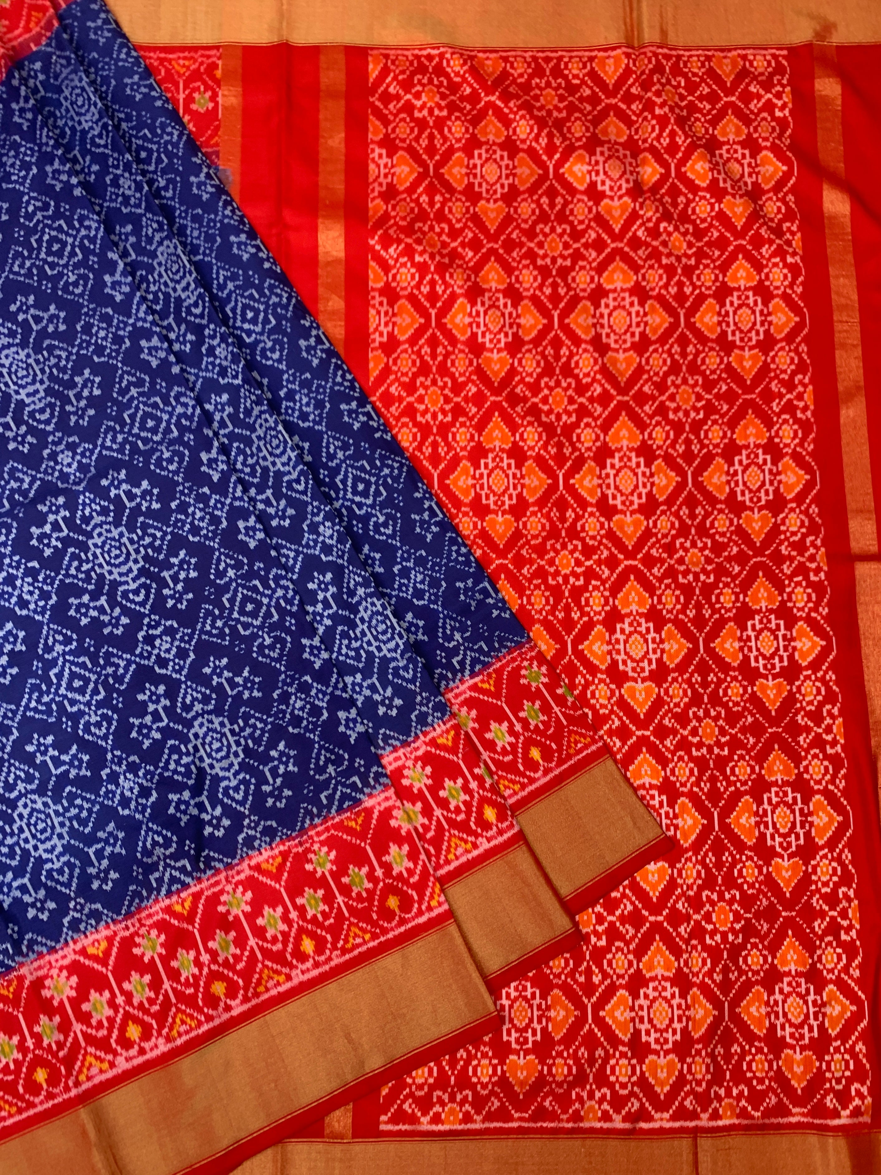 Exquisite Royal Blue & Crimson Red Handloom Ikat Silk Saree