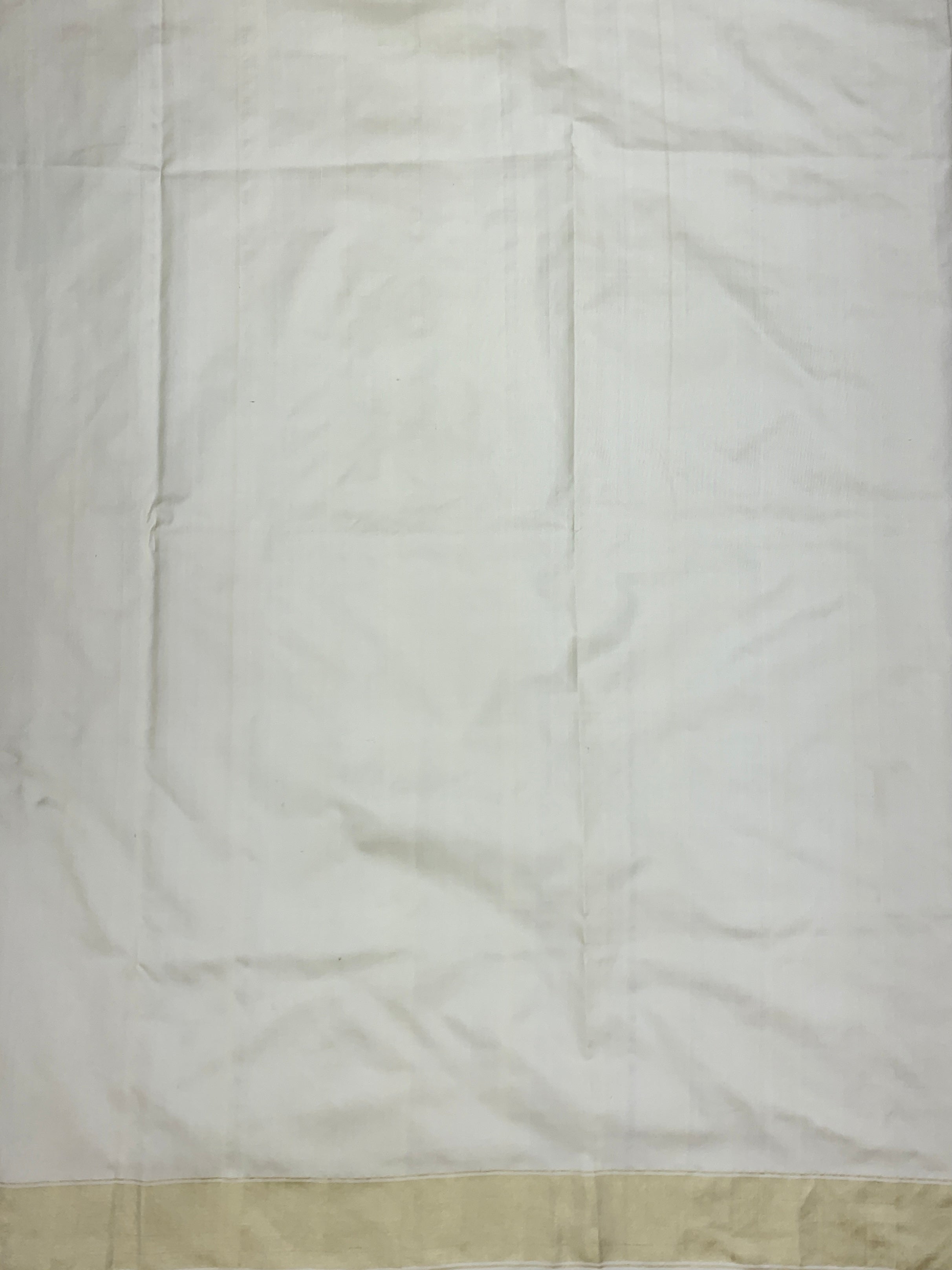 Handcrafted Pochampally Ikat Silk Saree in Indigo &amp; Pearl White