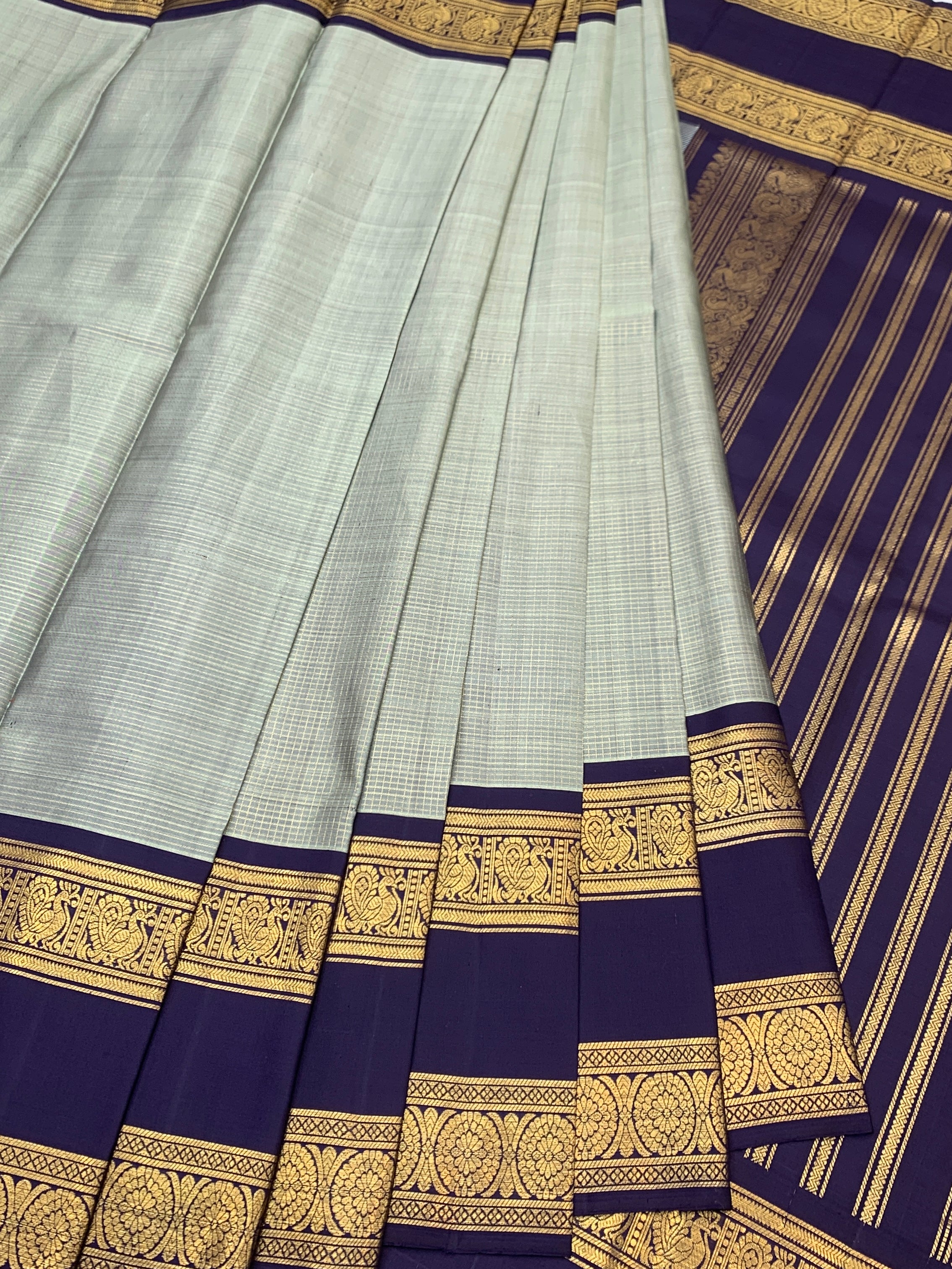 Exquisite Pastel Green & Deep Violet Kanjeevaram Silk Saree