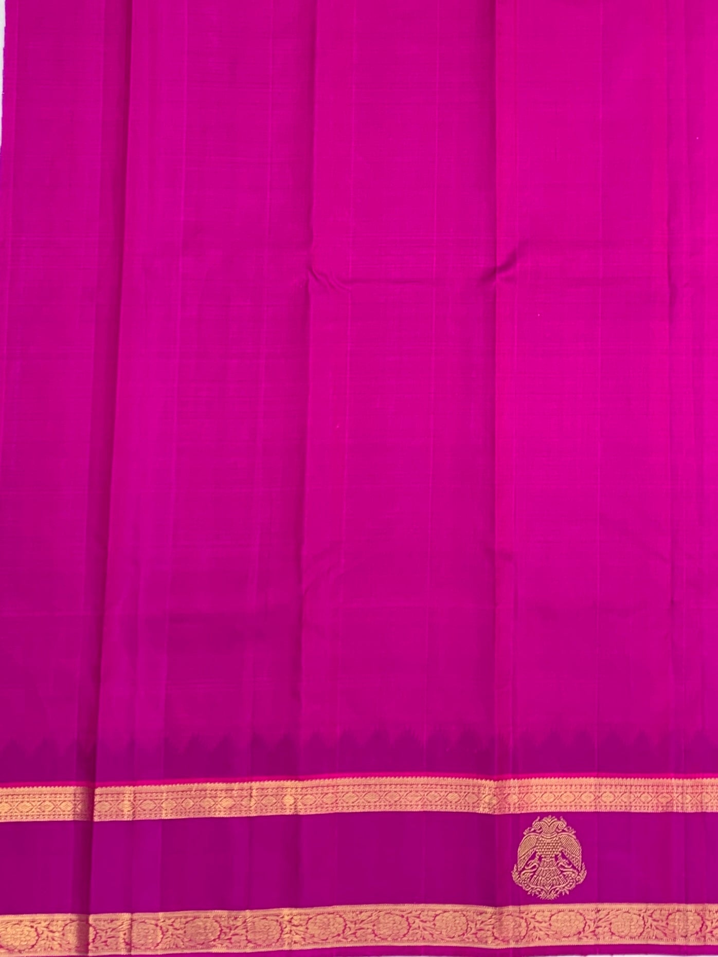 Elegant Cream & Magenta Kanjeevaram Silk Saree
