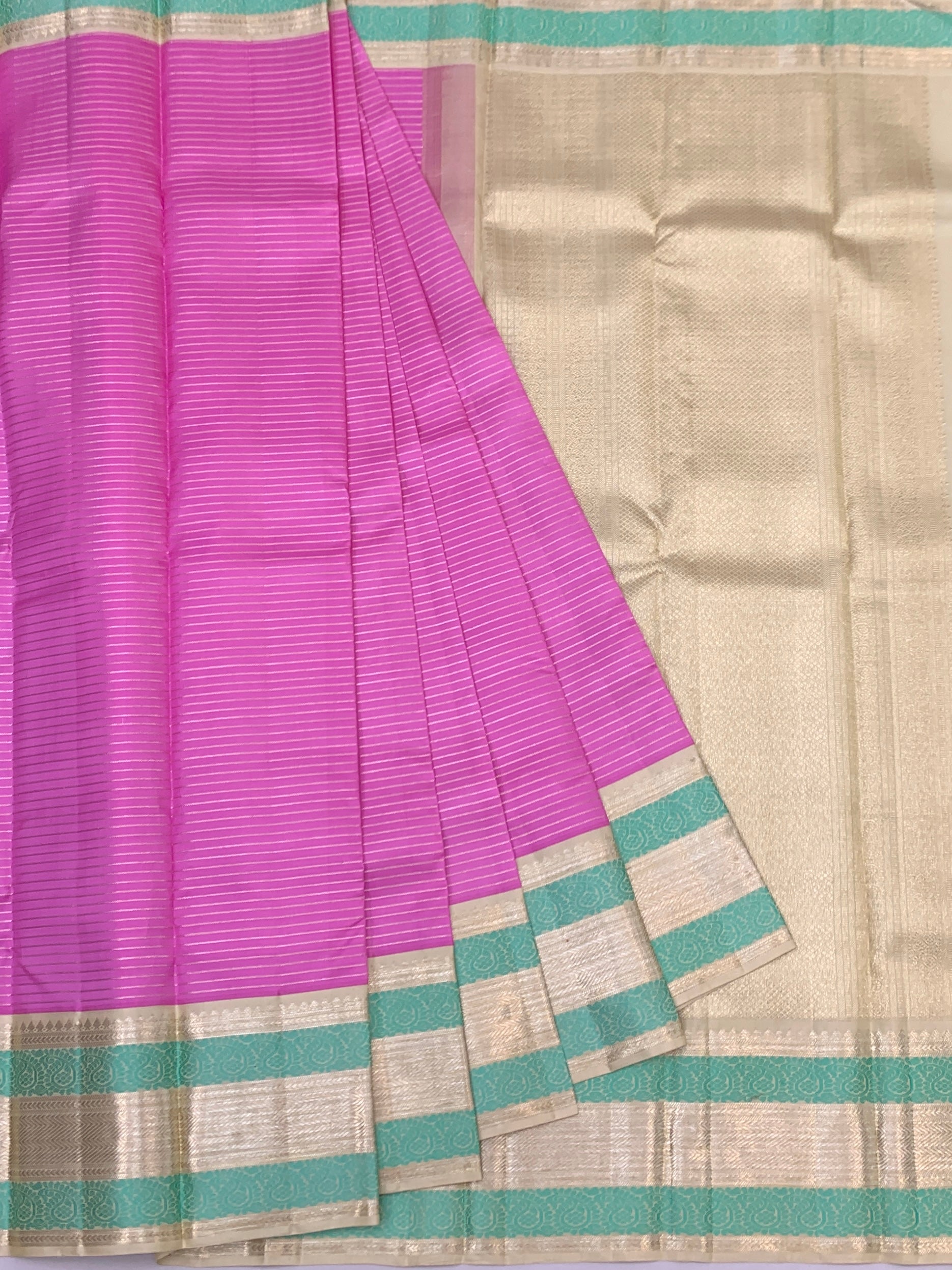 Exquisite Pink & Cream Kanjeevaram Silk Saree