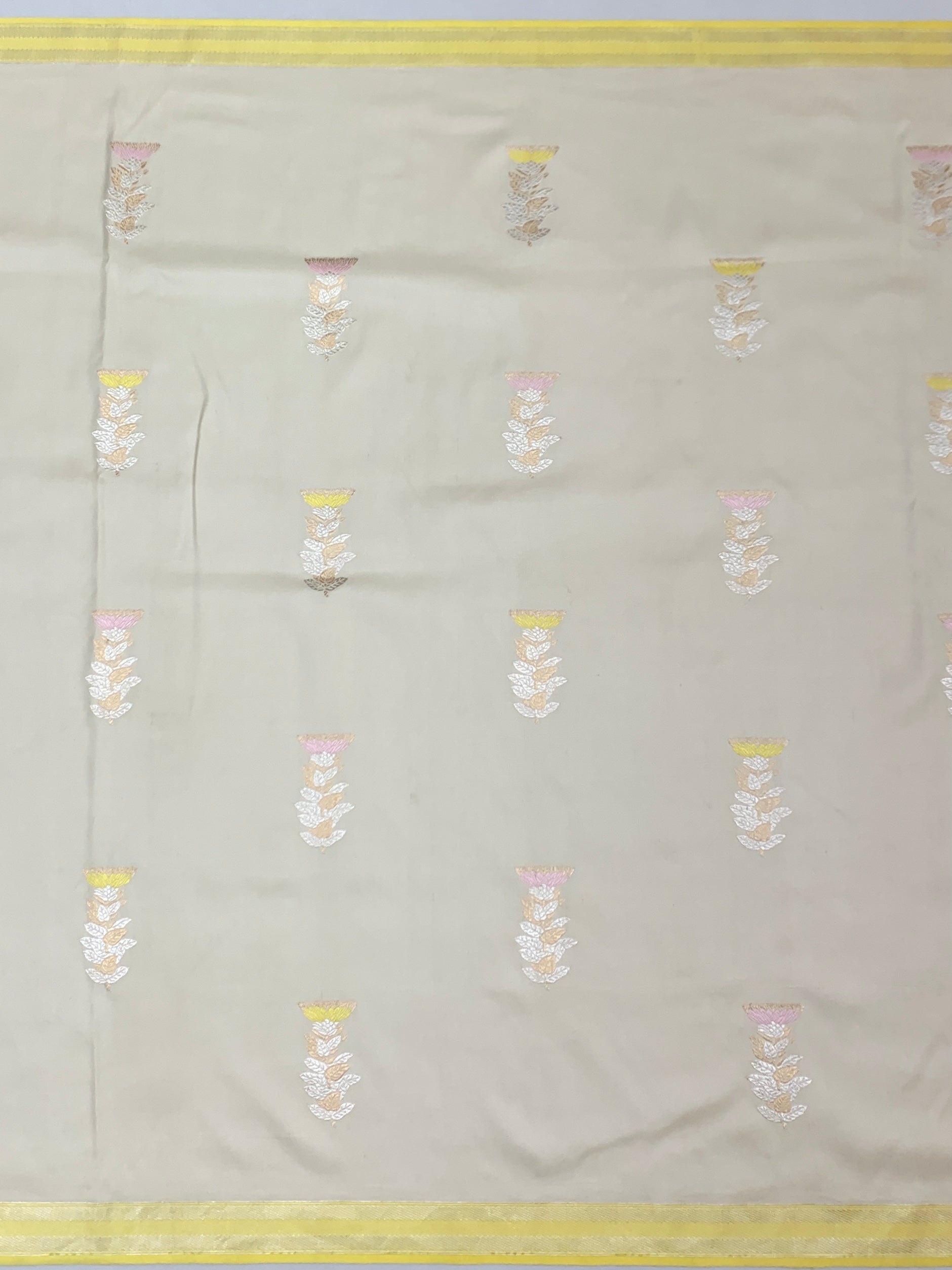 Elegant Off-White Mashru Silk Saree