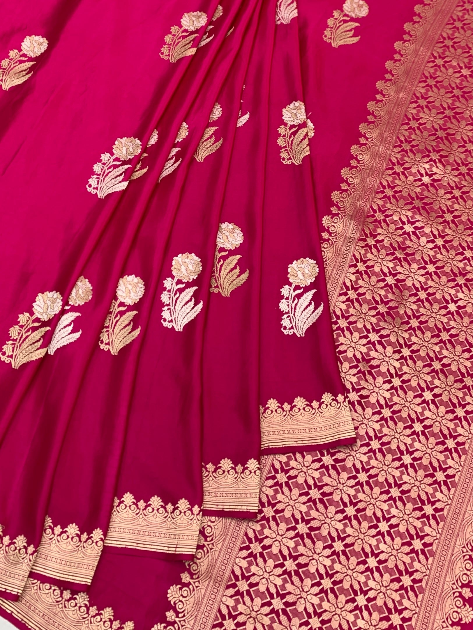 Exquisite Rani Pink Mashru Silk Saree