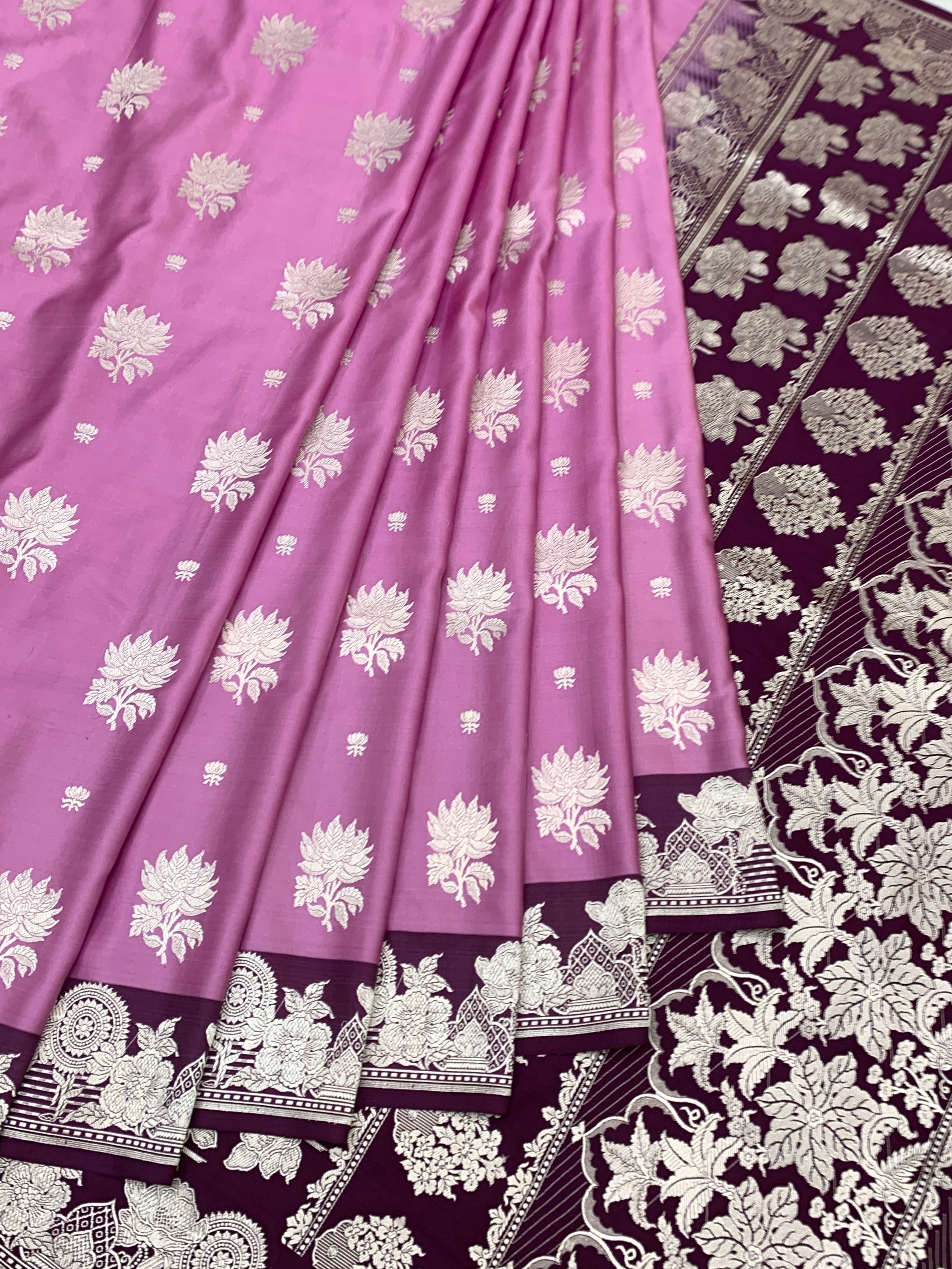 Exquisite Light Magenta-Pink Mashru Silk Saree