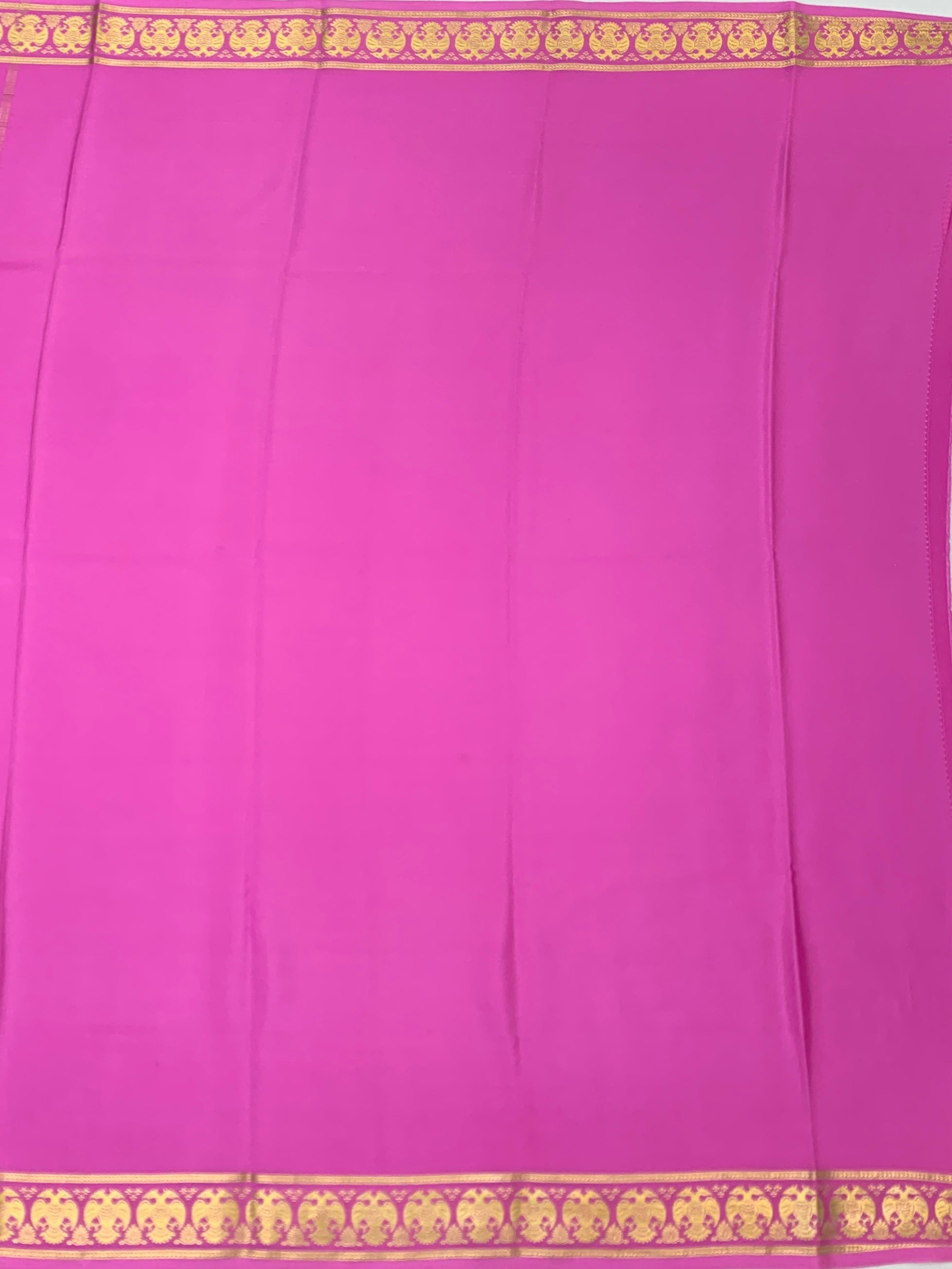 Elegant Dual-Tone Mysore Silk Saree with Annapakshi Zari Border