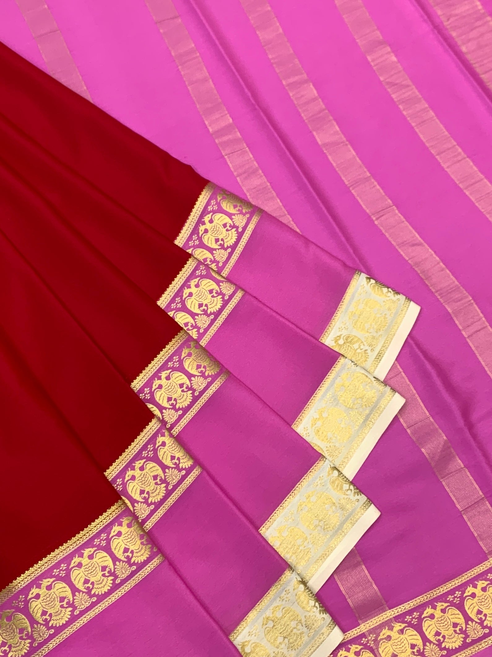 Elegant Dual-Tone Mysore Silk Saree with Annapakshi Zari Border