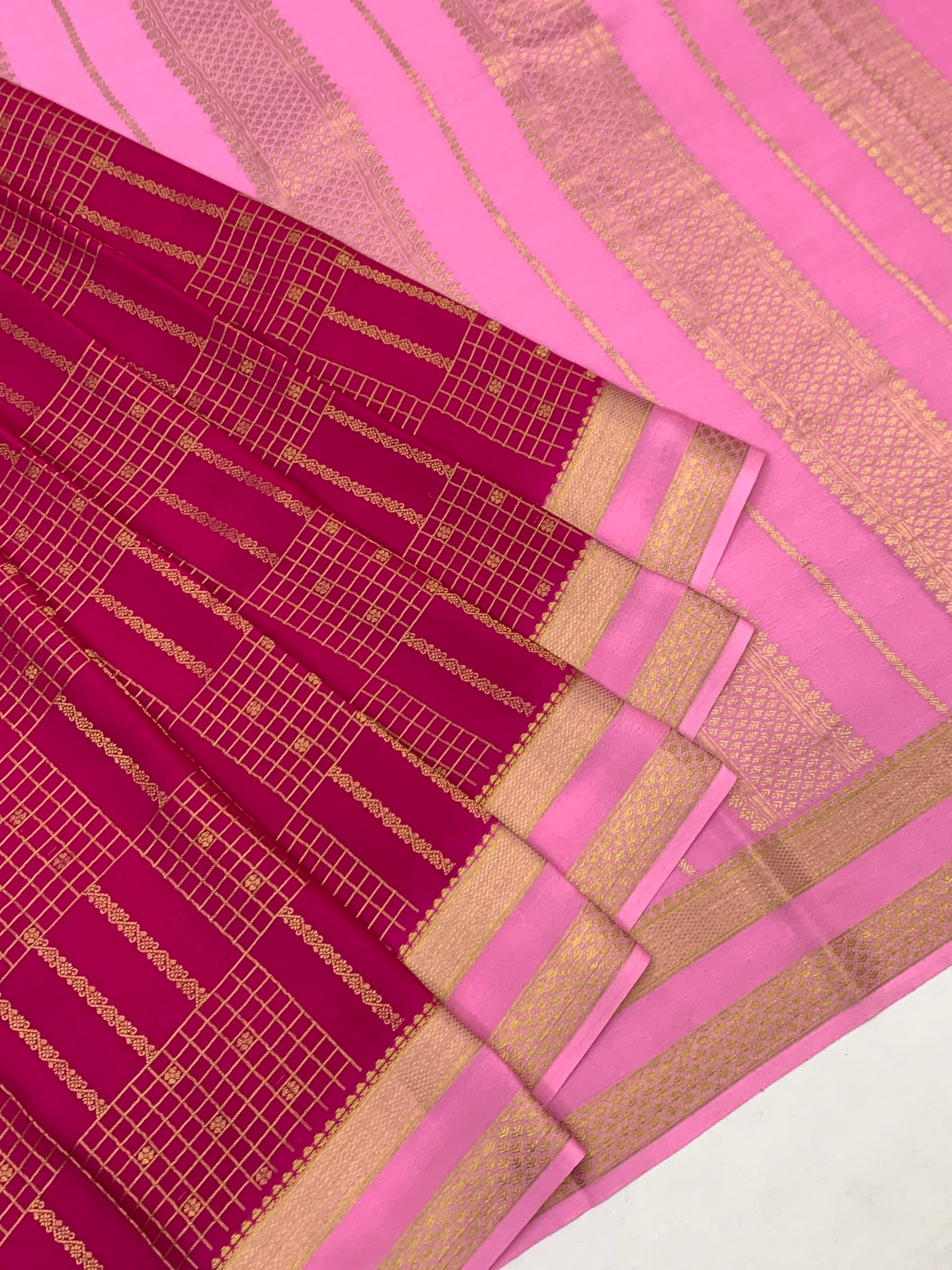 Elegance in Silk: Mysore Silk Saree in Magenta Pink