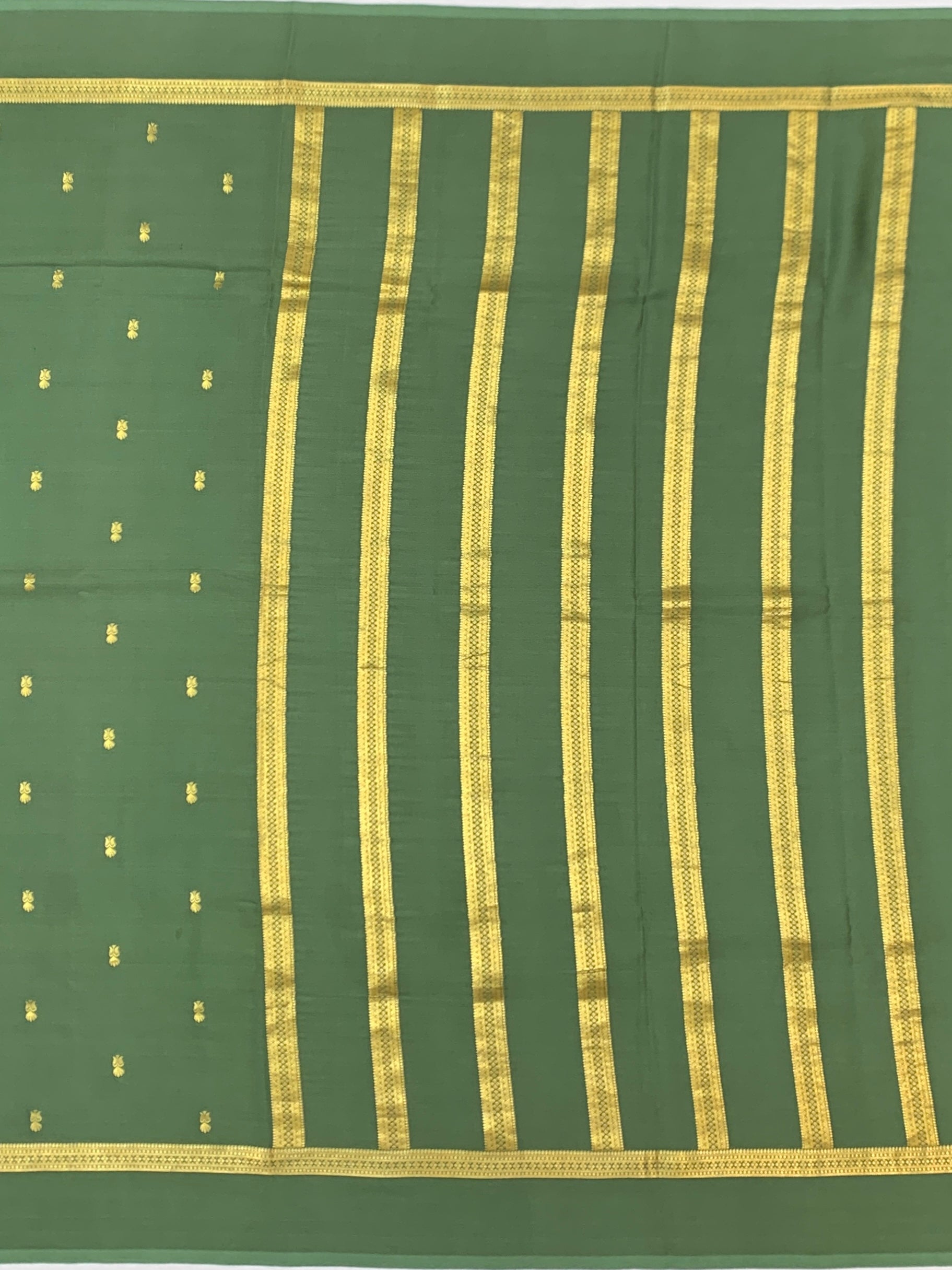 Elegant Forest Green Mysore Silk Saree with Zari Pallu