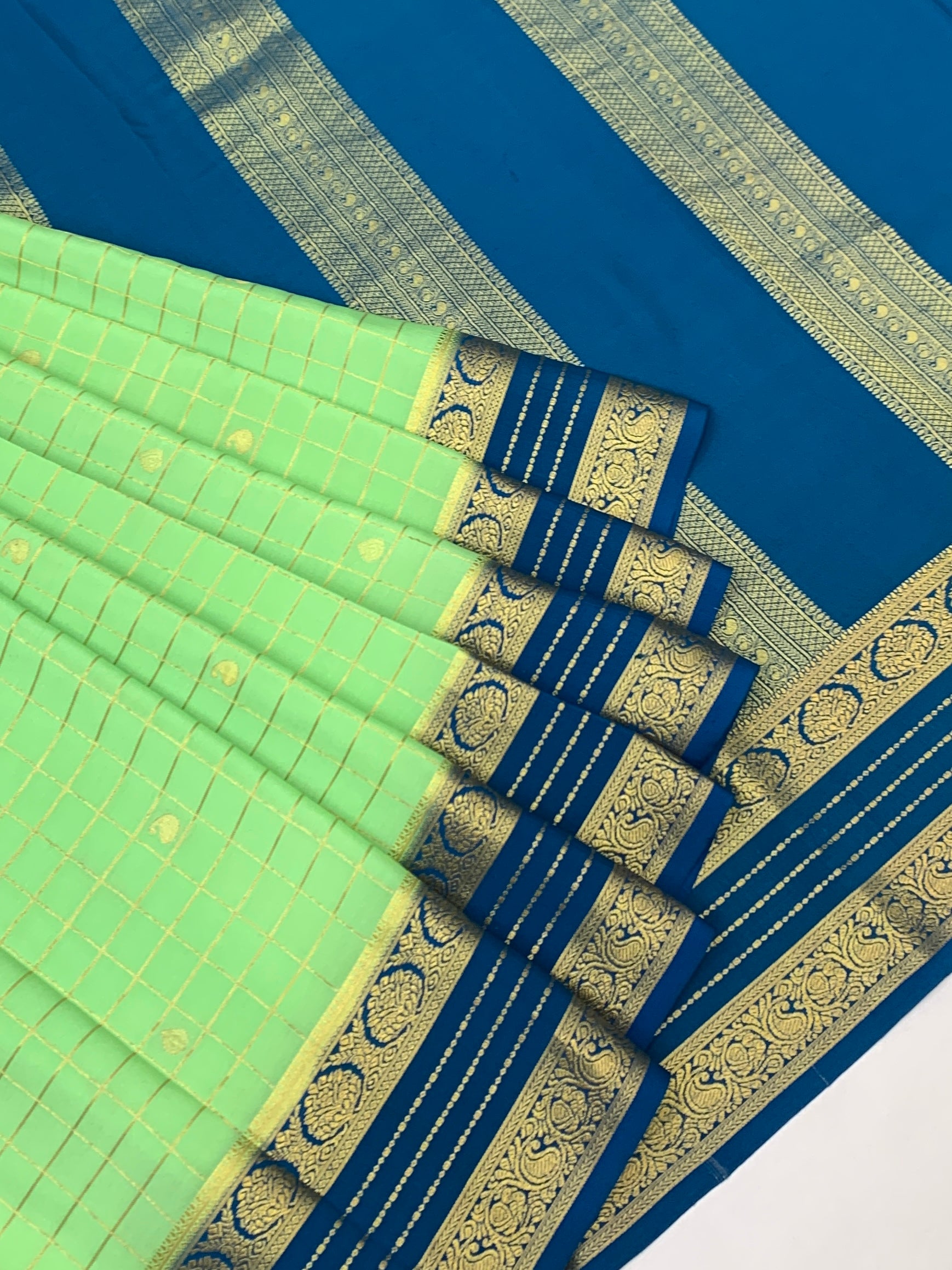 Royal Contrast Mysore Silk Saree – Mint Green & Peacock Blue