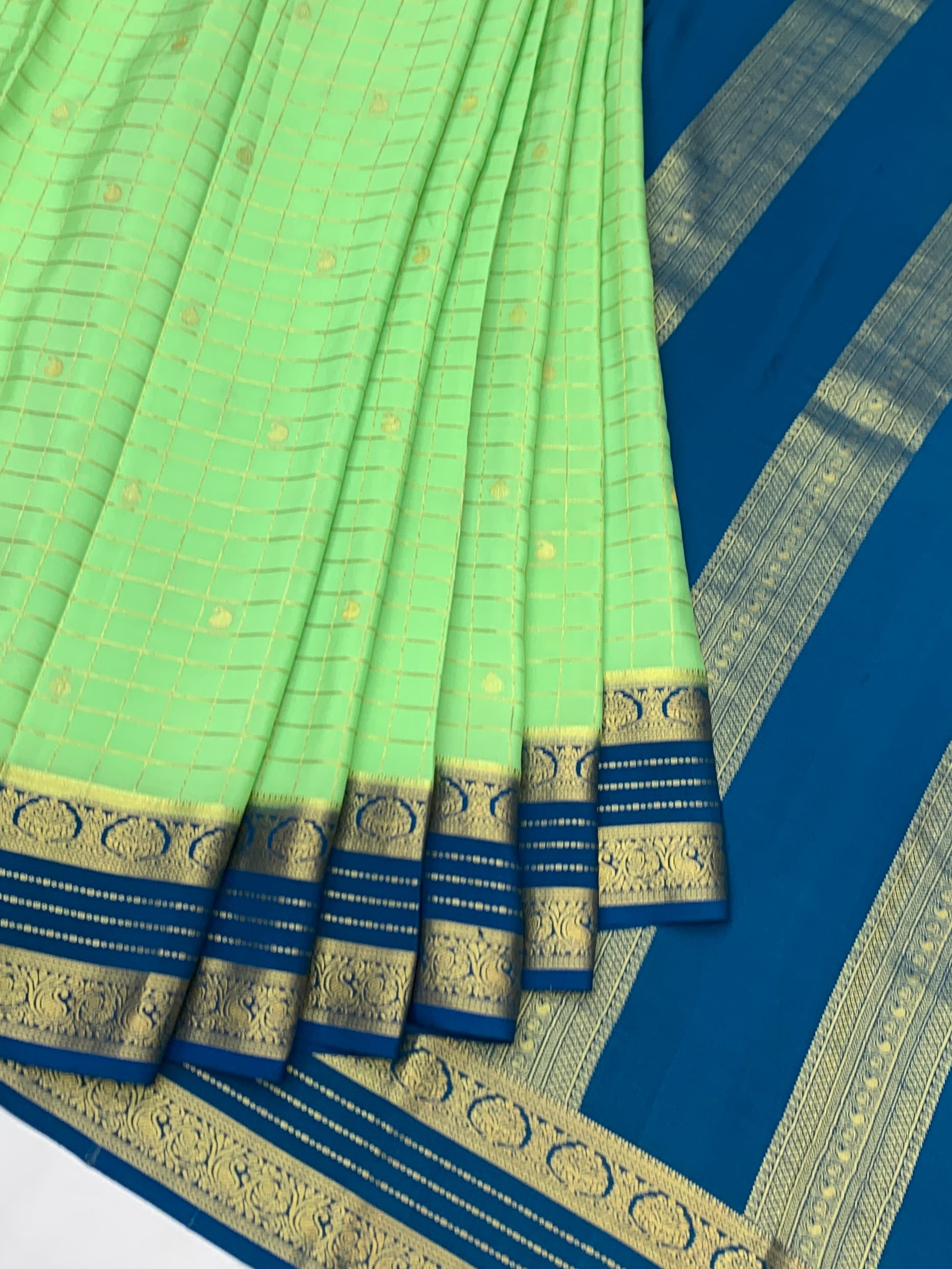Royal Contrast Mysore Silk Saree – Mint Green & Peacock Blue