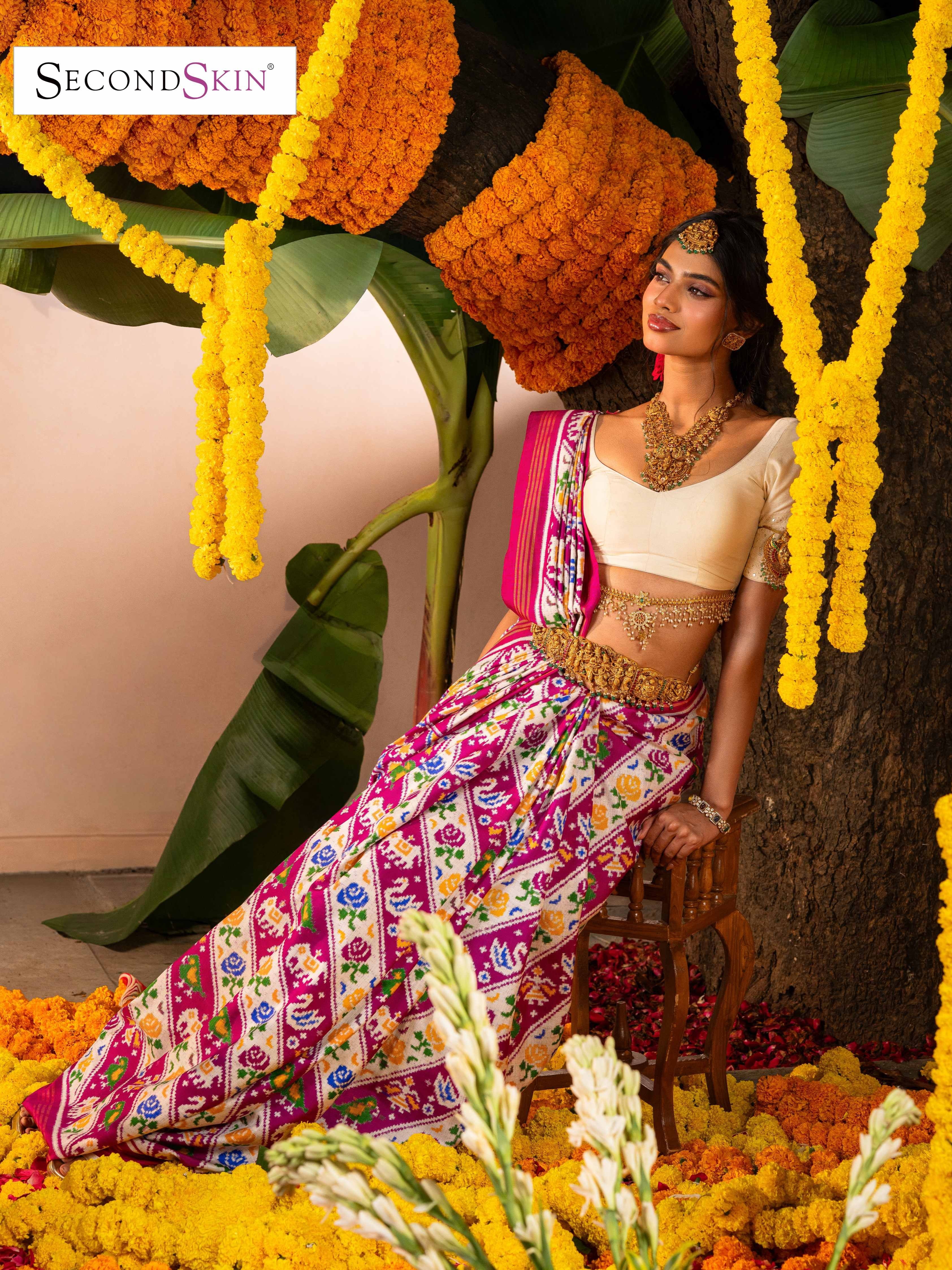 Royal Magenta & White Double Ikat Patan Patola Silk Saree