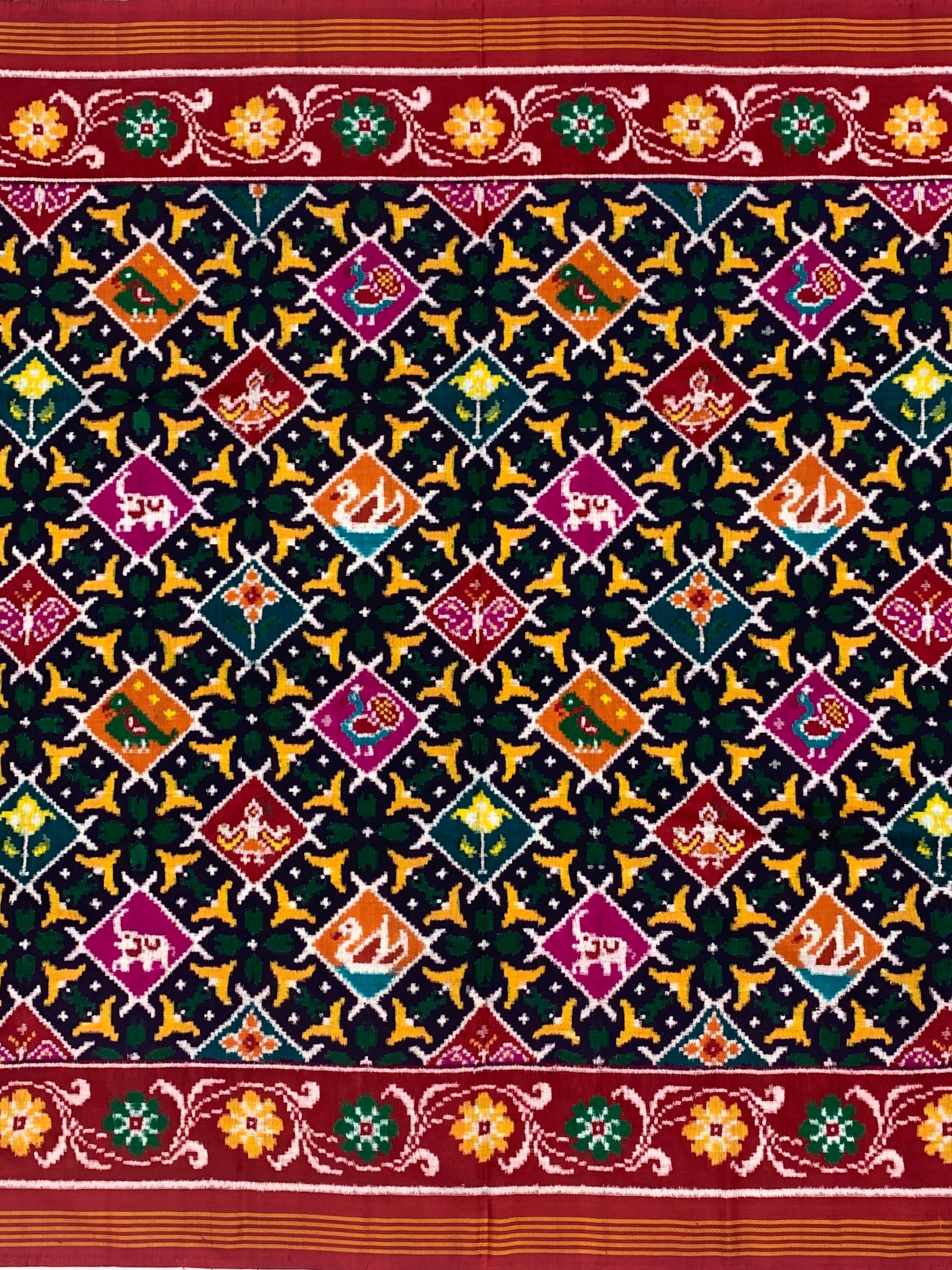 Exquisite Handwoven Patan Patola Silk Saree – Midnight Blue & Crimson Haathi Bhaat