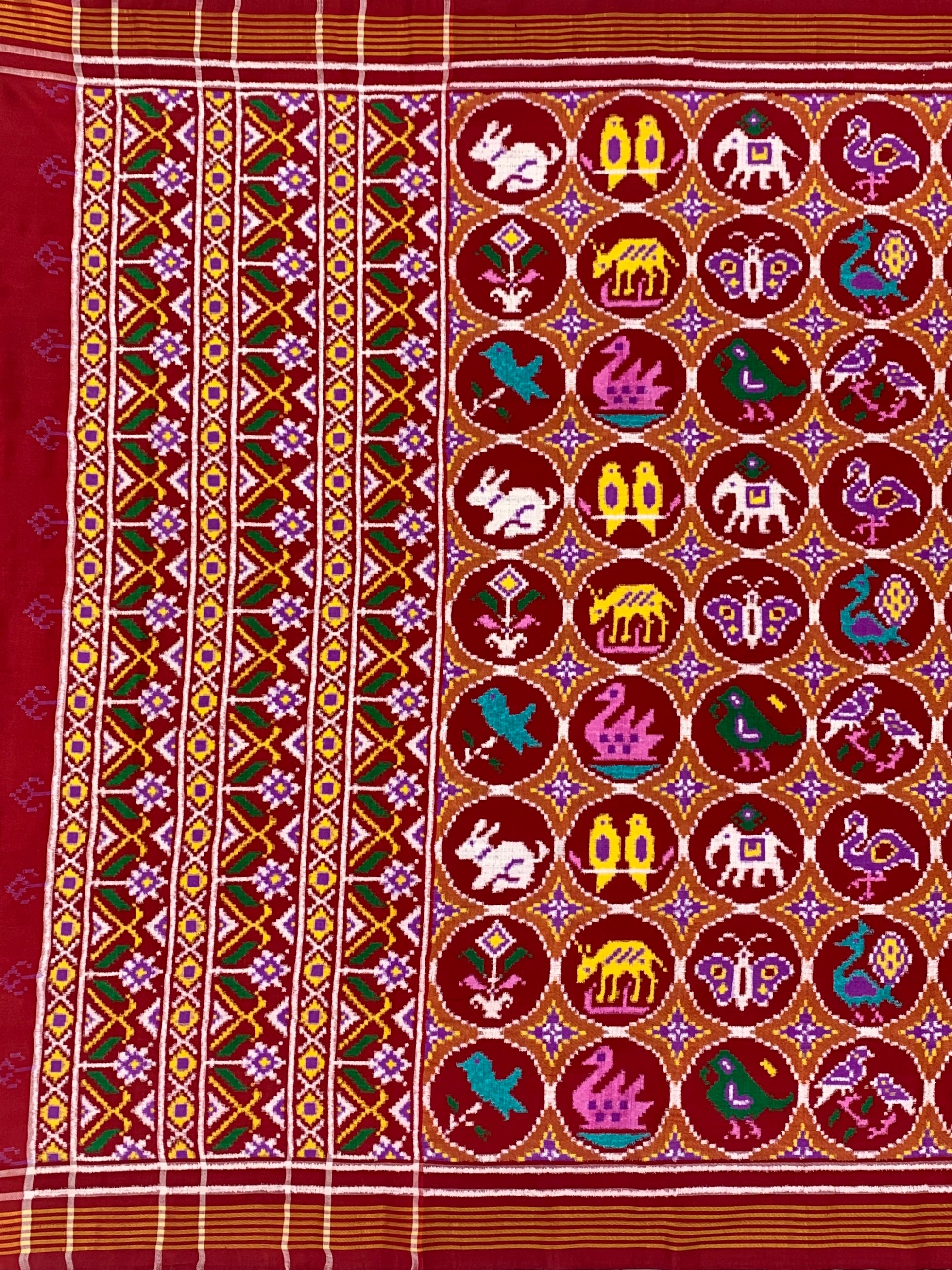 Exquisite Handwoven Patan Patola Silk Saree – Animal Motifs