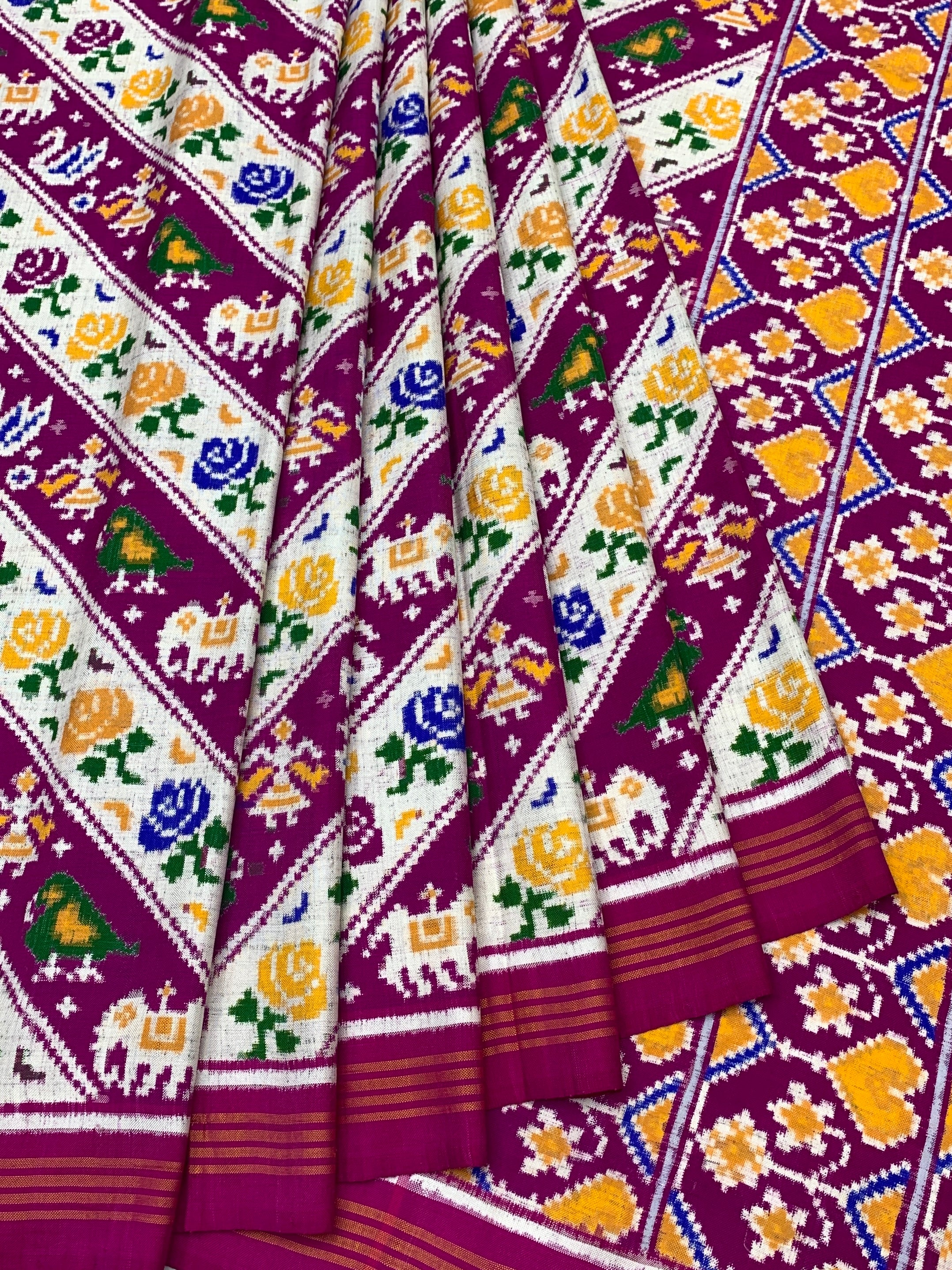 Exquisite Handwoven Patan Patola Silk Saree – Vibrant Diagonal Motifs