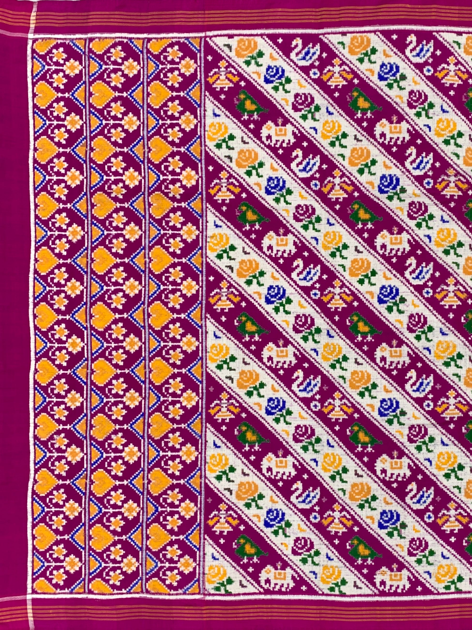 Exquisite Handwoven Patan Patola Silk Saree – Vibrant Diagonal Motifs
