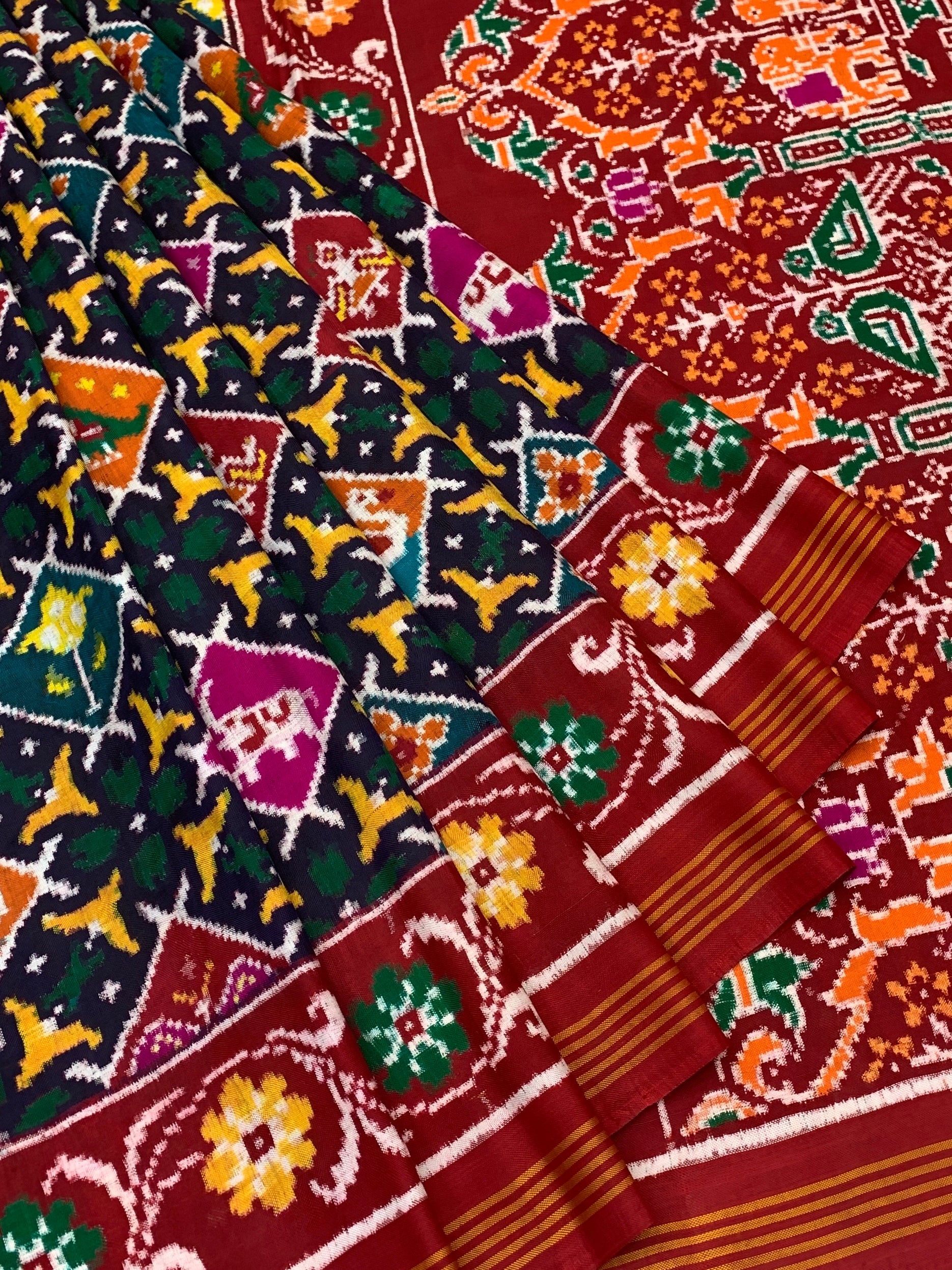 Exquisite Handwoven Patan Patola Silk Saree – Midnight Blue & Crimson Haathi Bhaat