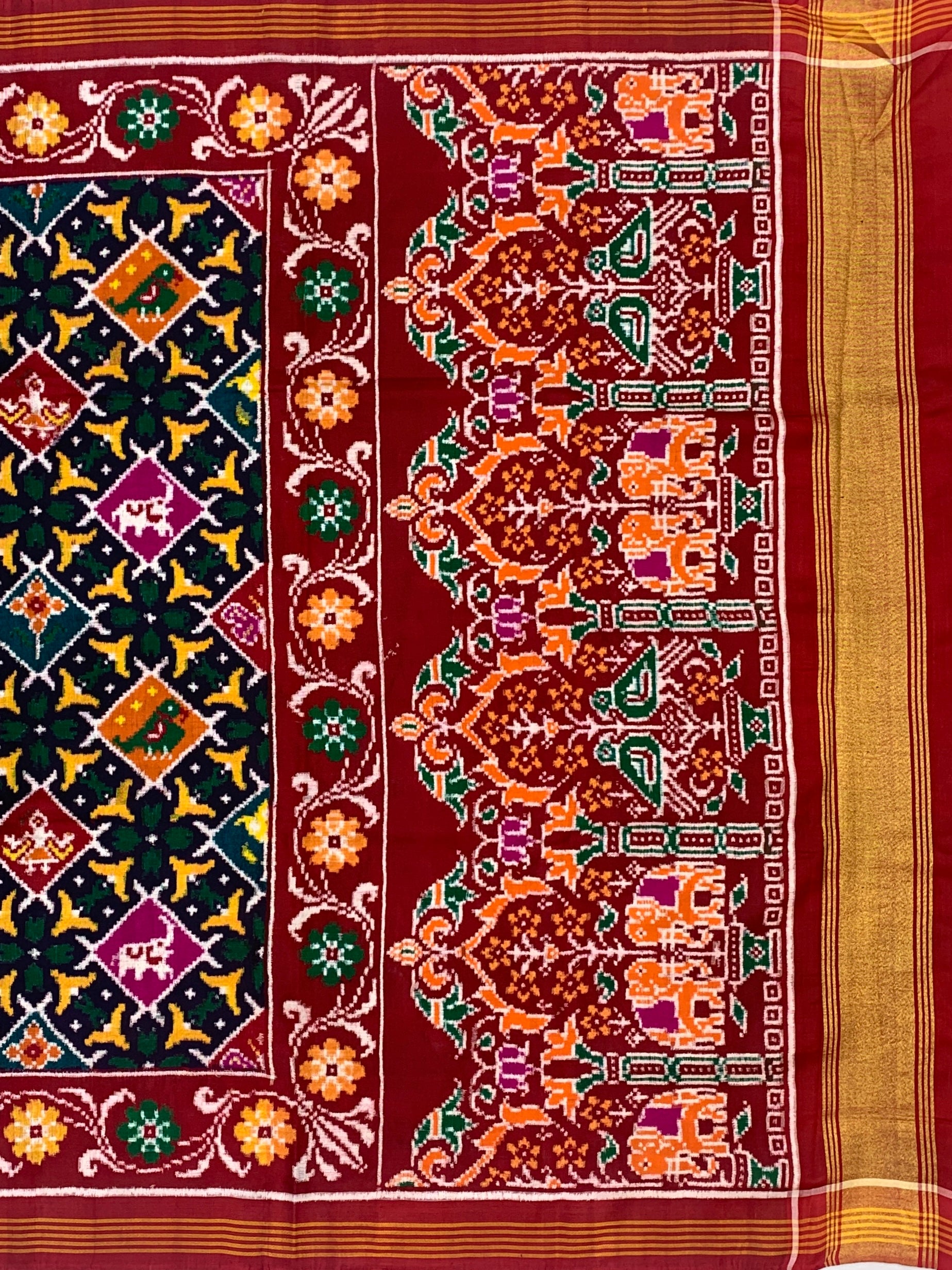 Exquisite Handwoven Patan Patola Silk Saree – Midnight Blue & Crimson Haathi Bhaat