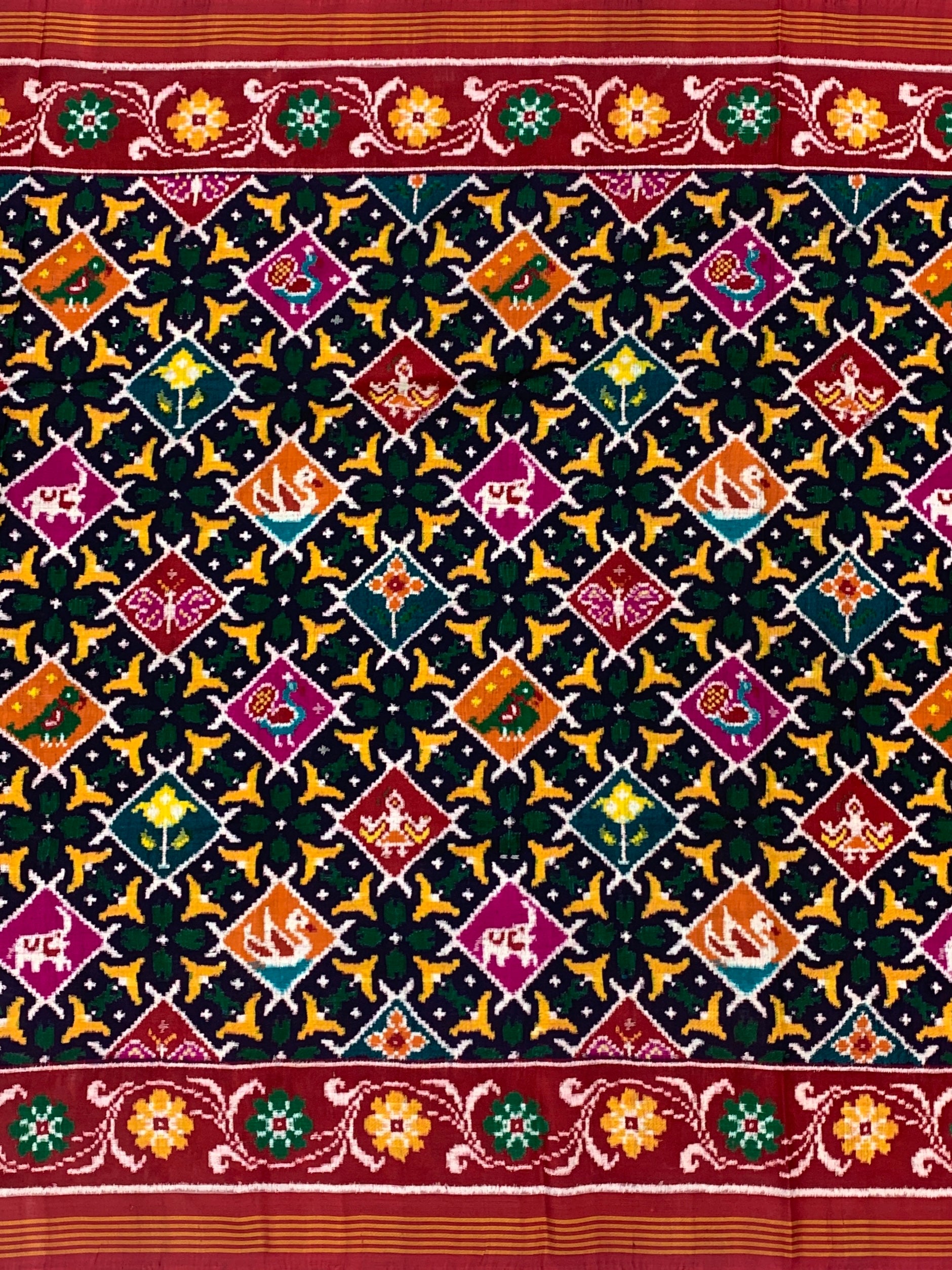 Exquisite Handwoven Patan Patola Silk Saree – Midnight Blue & Crimson Haathi Bhaat