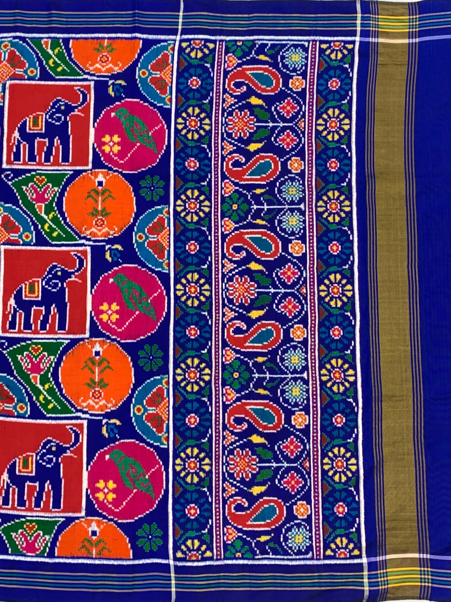 Exquisite Handwoven Patan Patola Silk Saree – Royal Blue with Keri & Traditional Motifs
