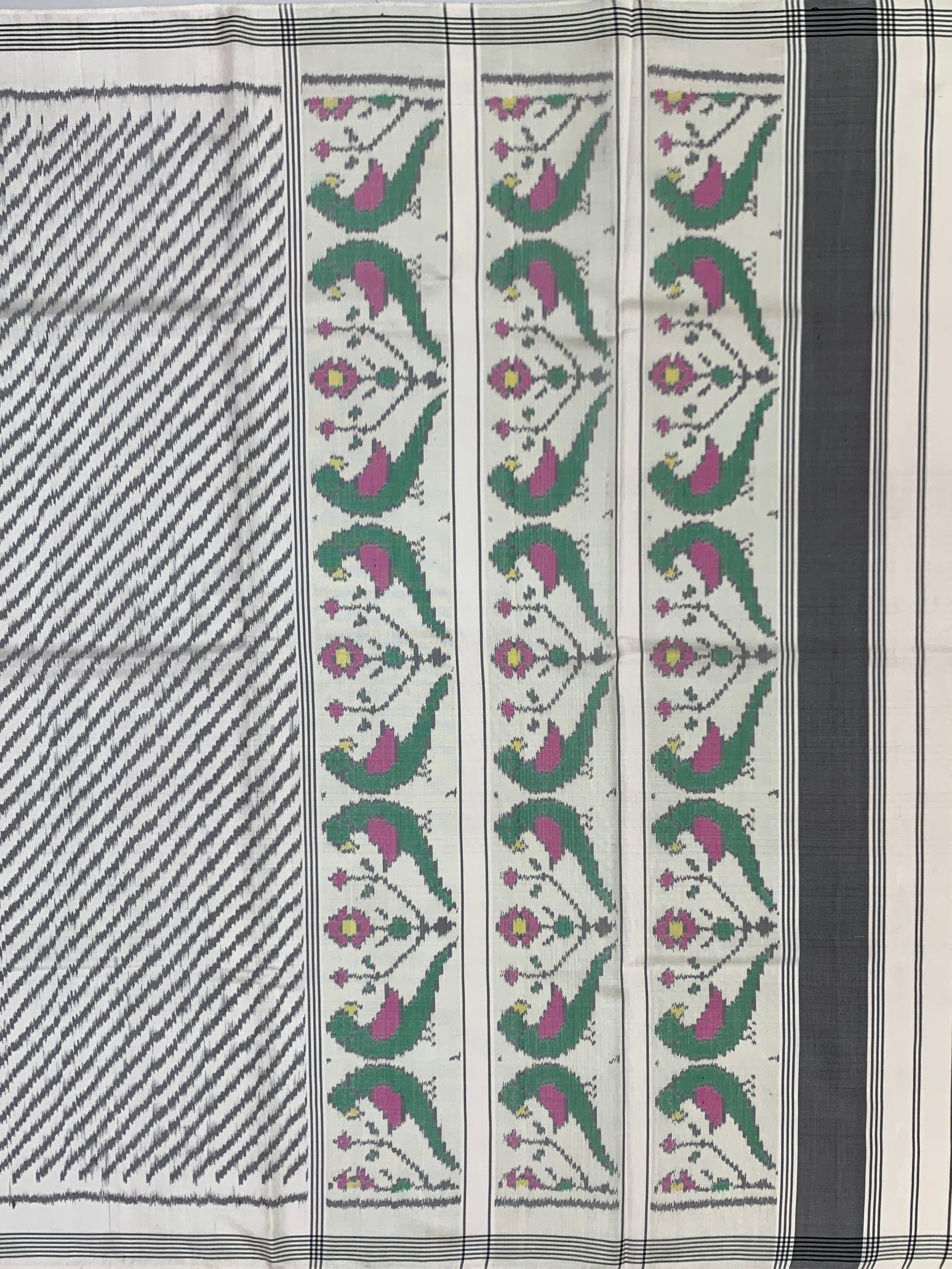 Monochrome Magic: Slate Leheriya & Emerald Parrot Patola Saree
