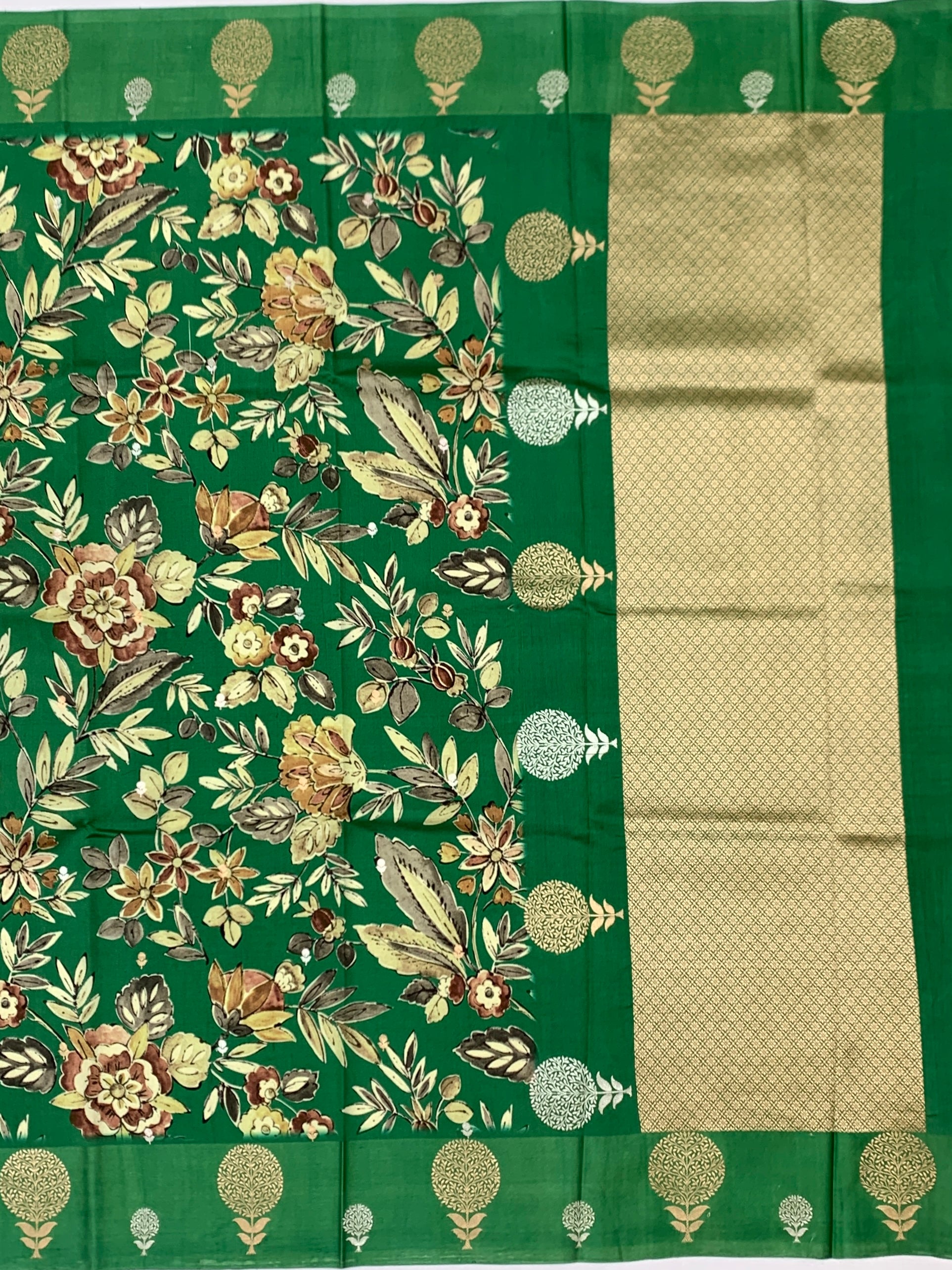 Printed Raw Mango Silk Saree in Emerald Green